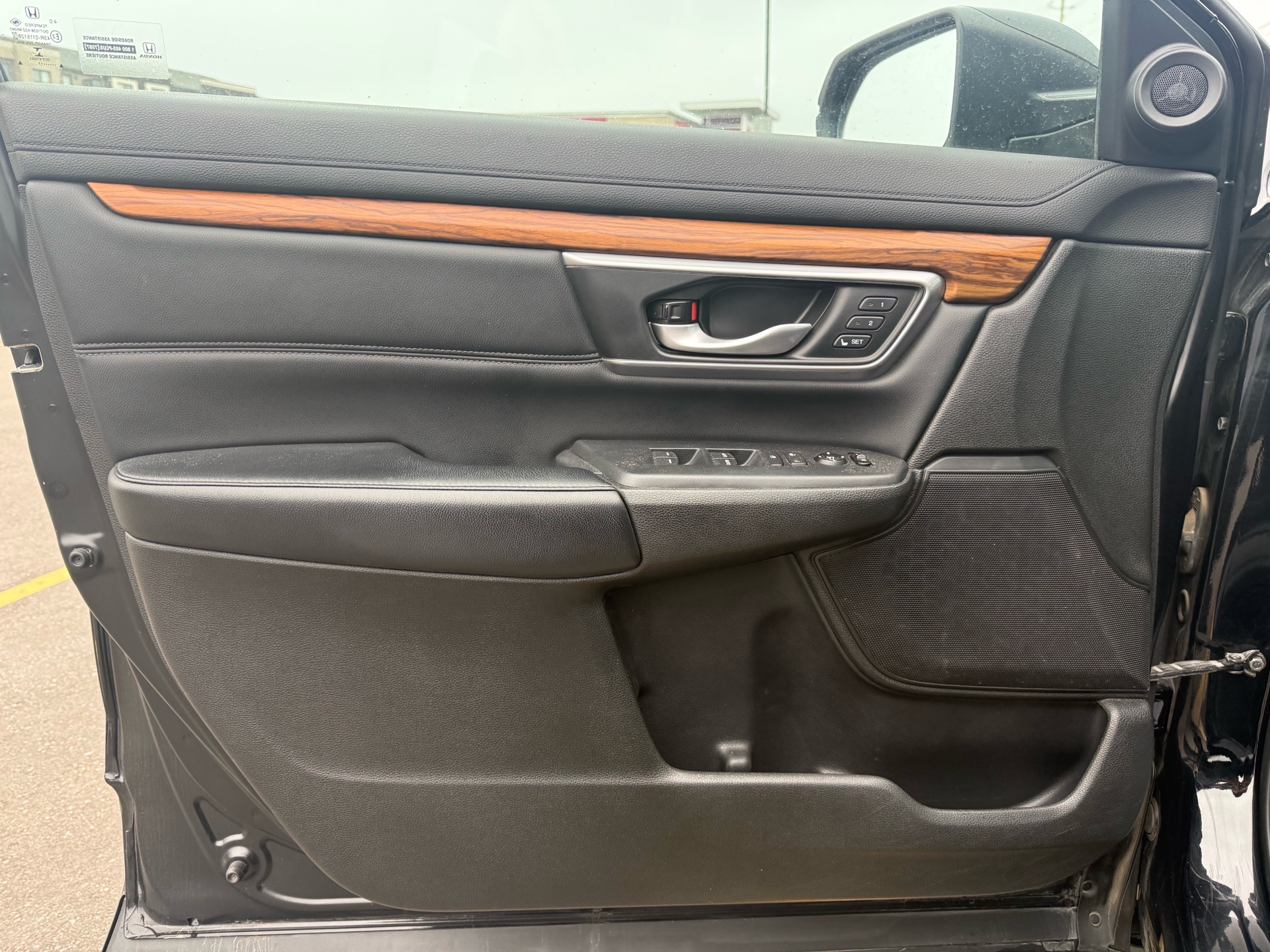 /carage/2017-Honda-CR-V-39014037926436673.jpg