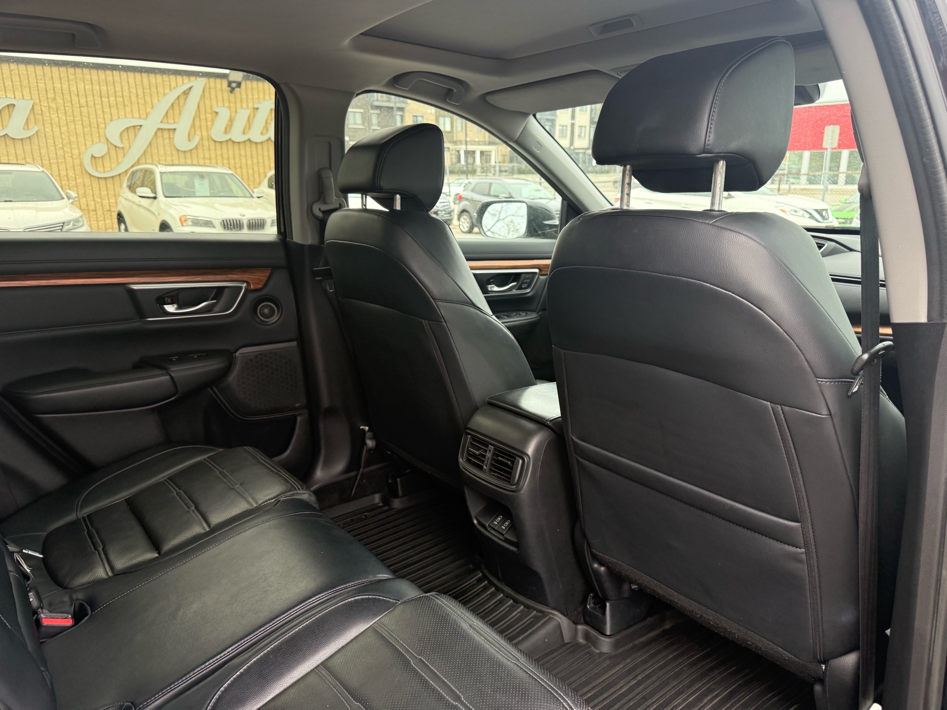 /carage/2017-Honda-CR-V-5477970354795161.jpg
