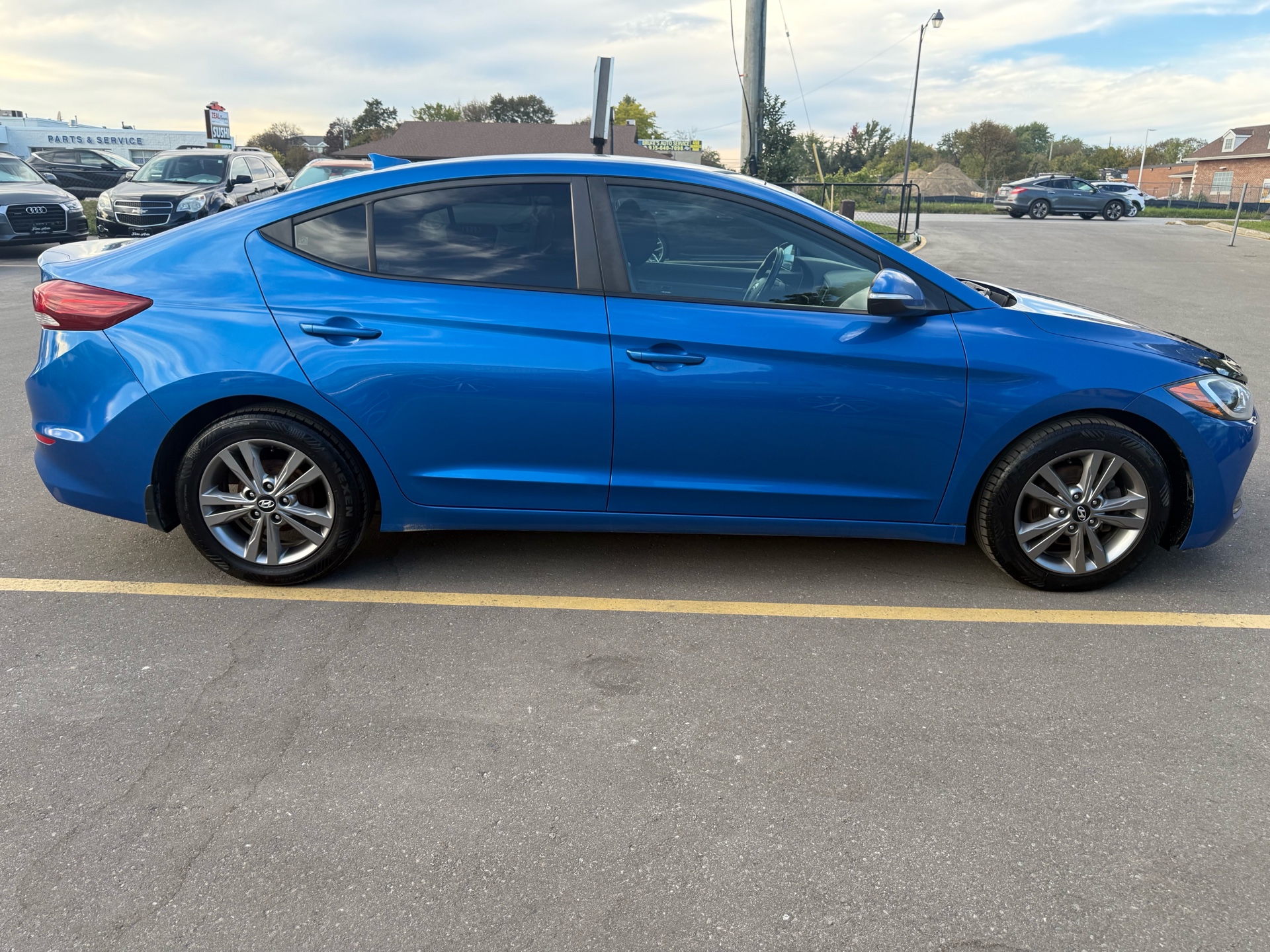/carage/2017-Hyundai-Elantra-011531112782543929.jpg