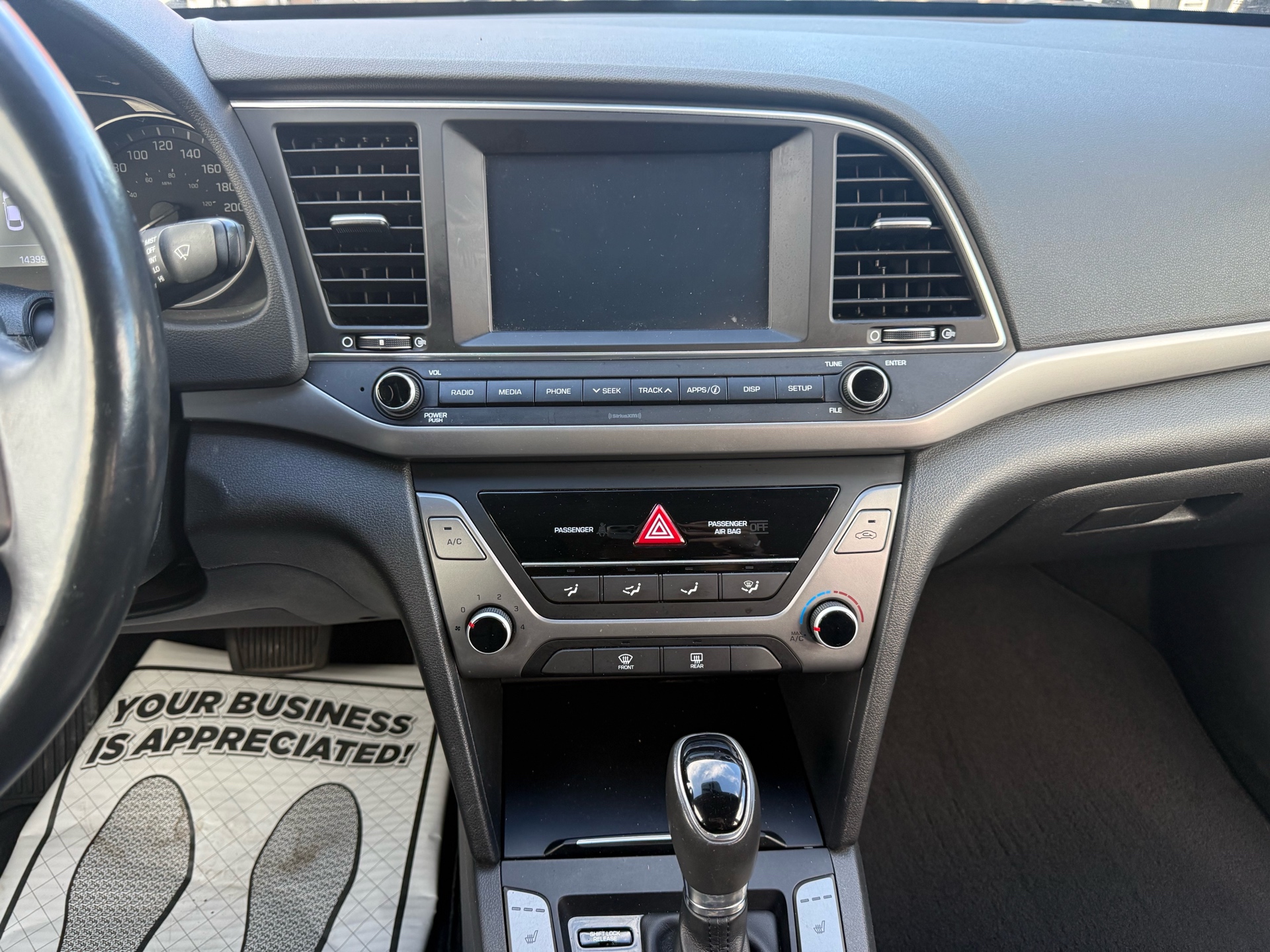 /carage/2017-Hyundai-Elantra-17653891439965075.jpg