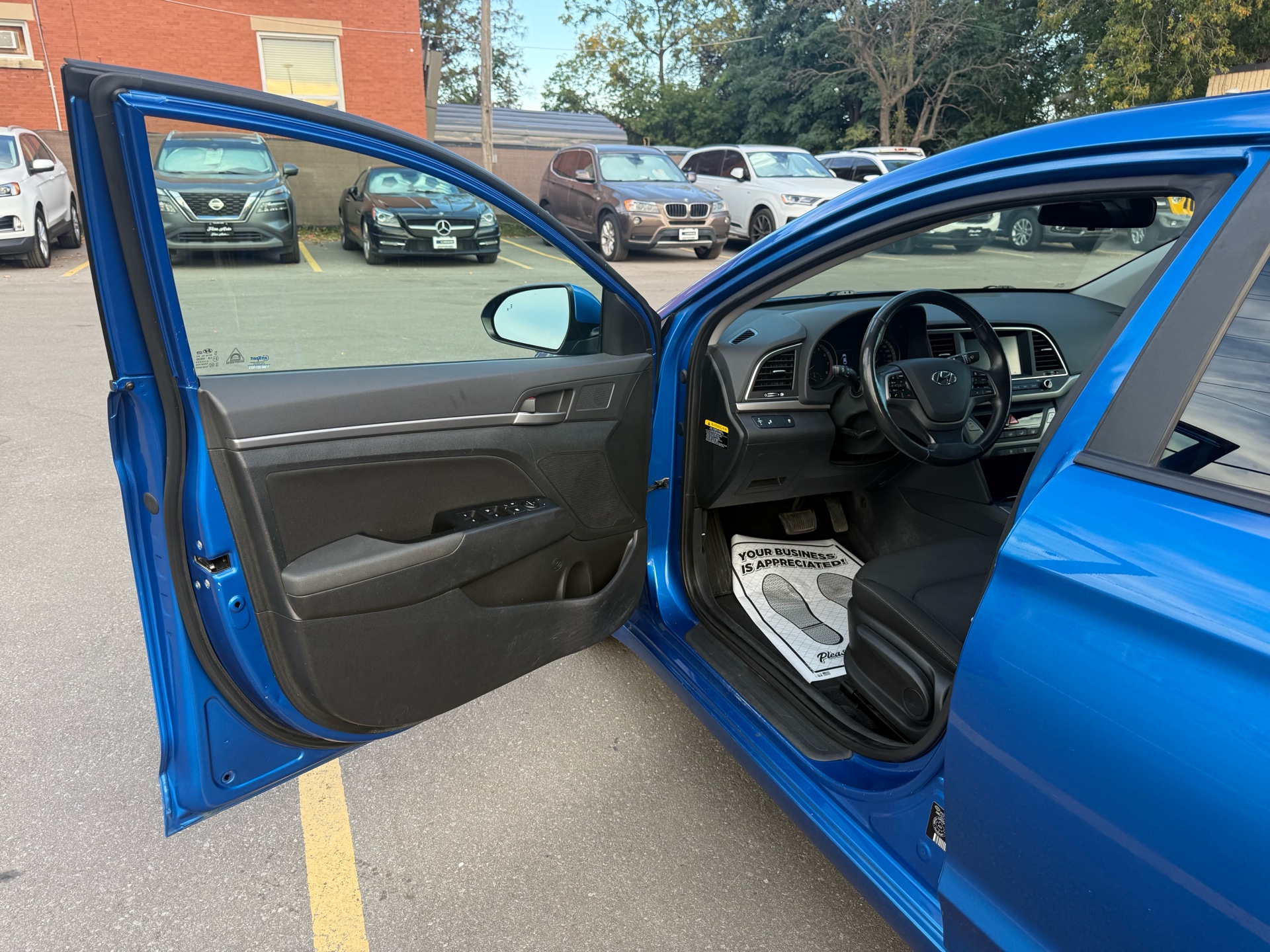 /carage/2017-Hyundai-Elantra-28935529567719454.jpg