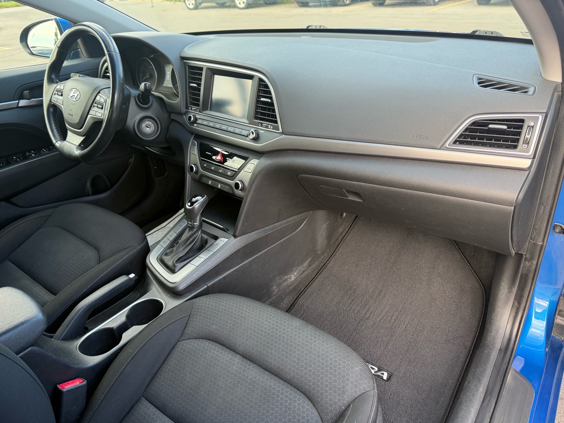 /carage/2017-Hyundai-Elantra-3390820511240218.jpg