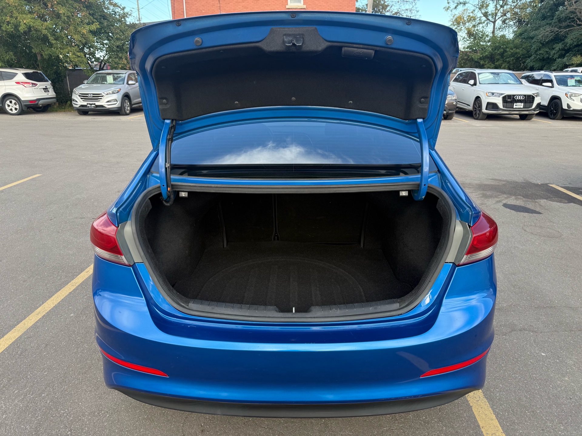 /carage/2017-Hyundai-Elantra-6573668615738781.jpg