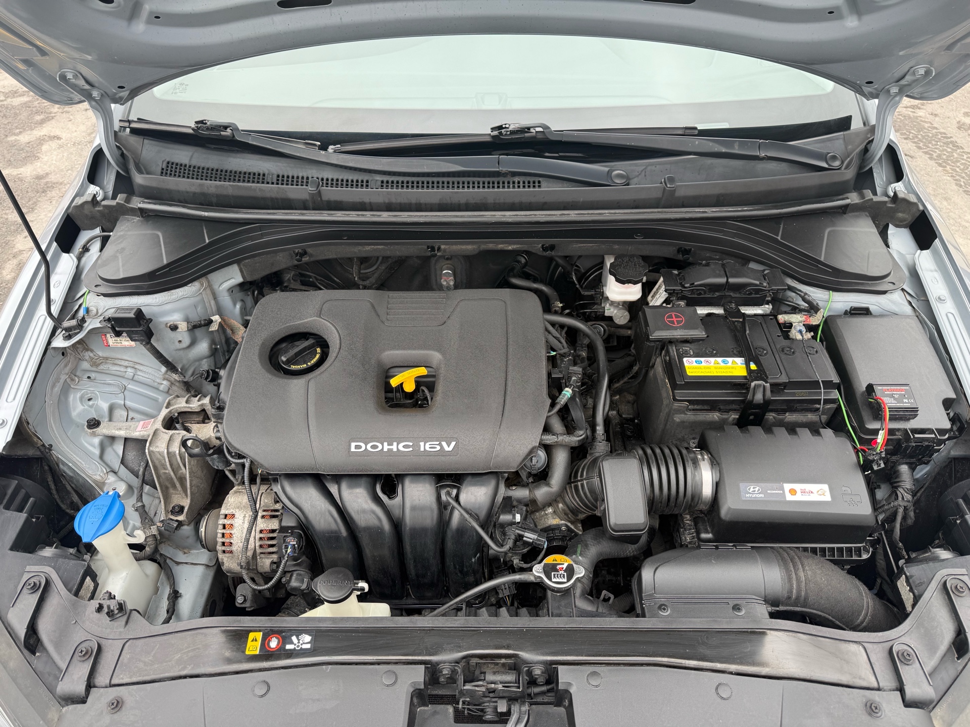 /carage/2017-Hyundai-Elantra-7876176213319426.jpg