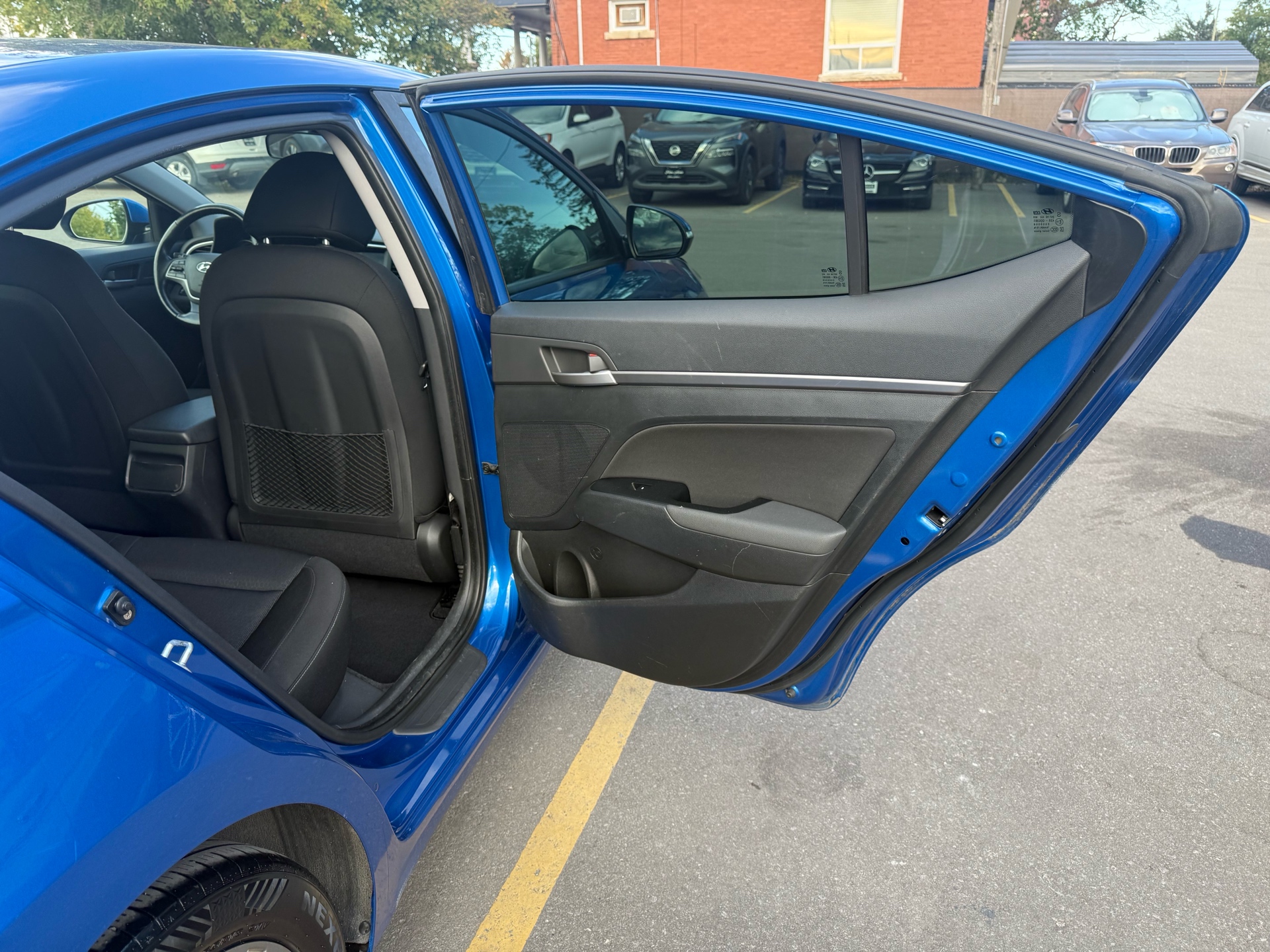 /carage/2017-Hyundai-Elantra-9439161058639192.jpg