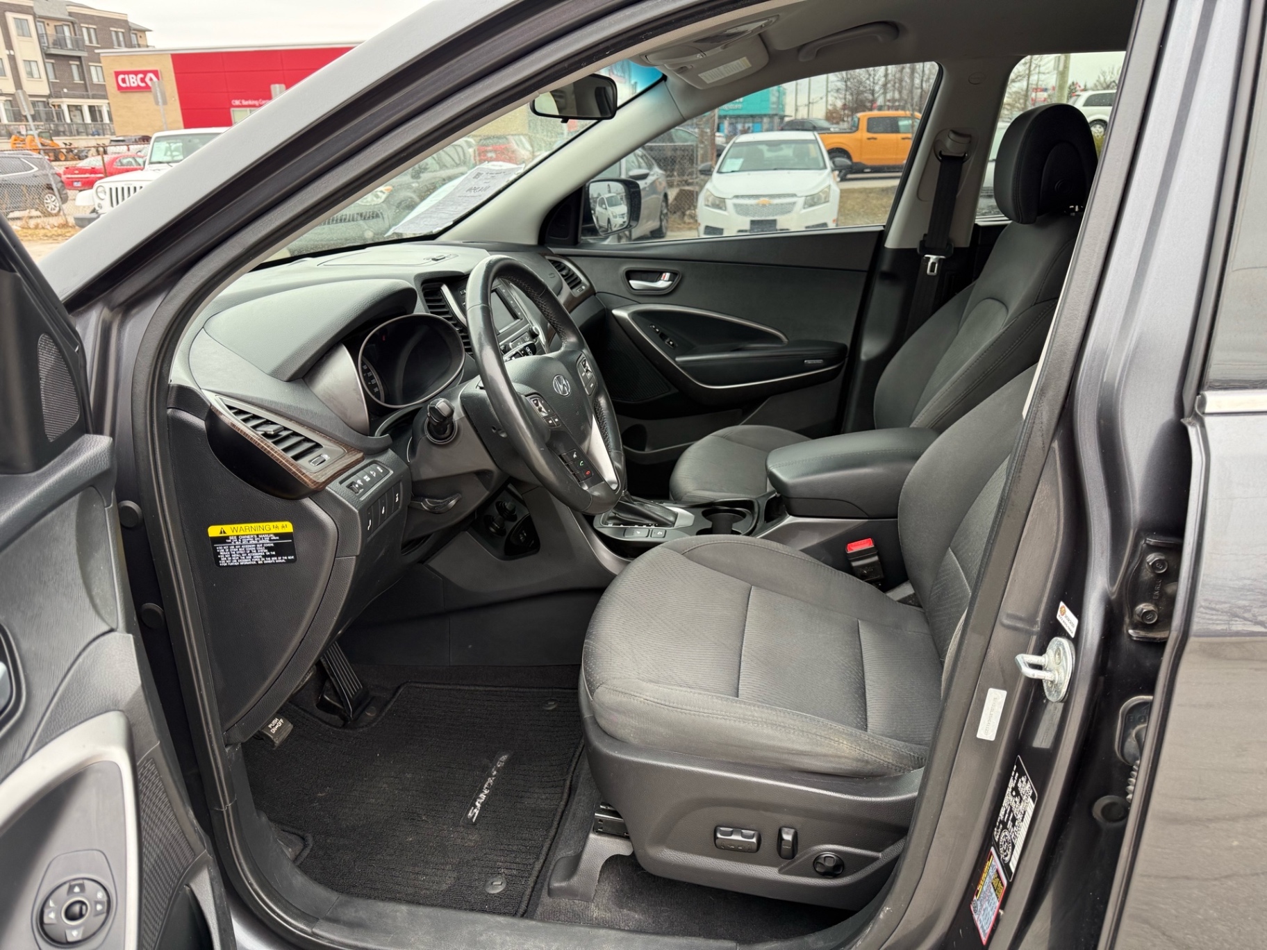 /carage/2017-Hyundai-SantaFe-1742311889665593.jpg