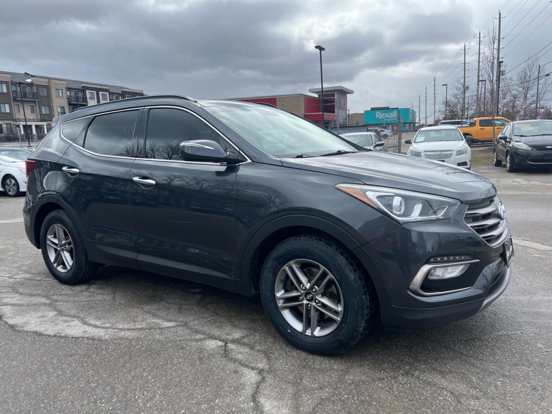 /carage/2017-Hyundai-SantaFe-7911244335299026.jpg