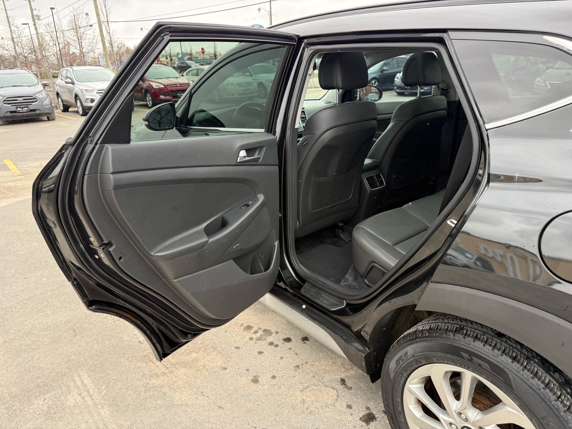 /carage/2017-Hyundai-Tucson-09825398079429992.jpg