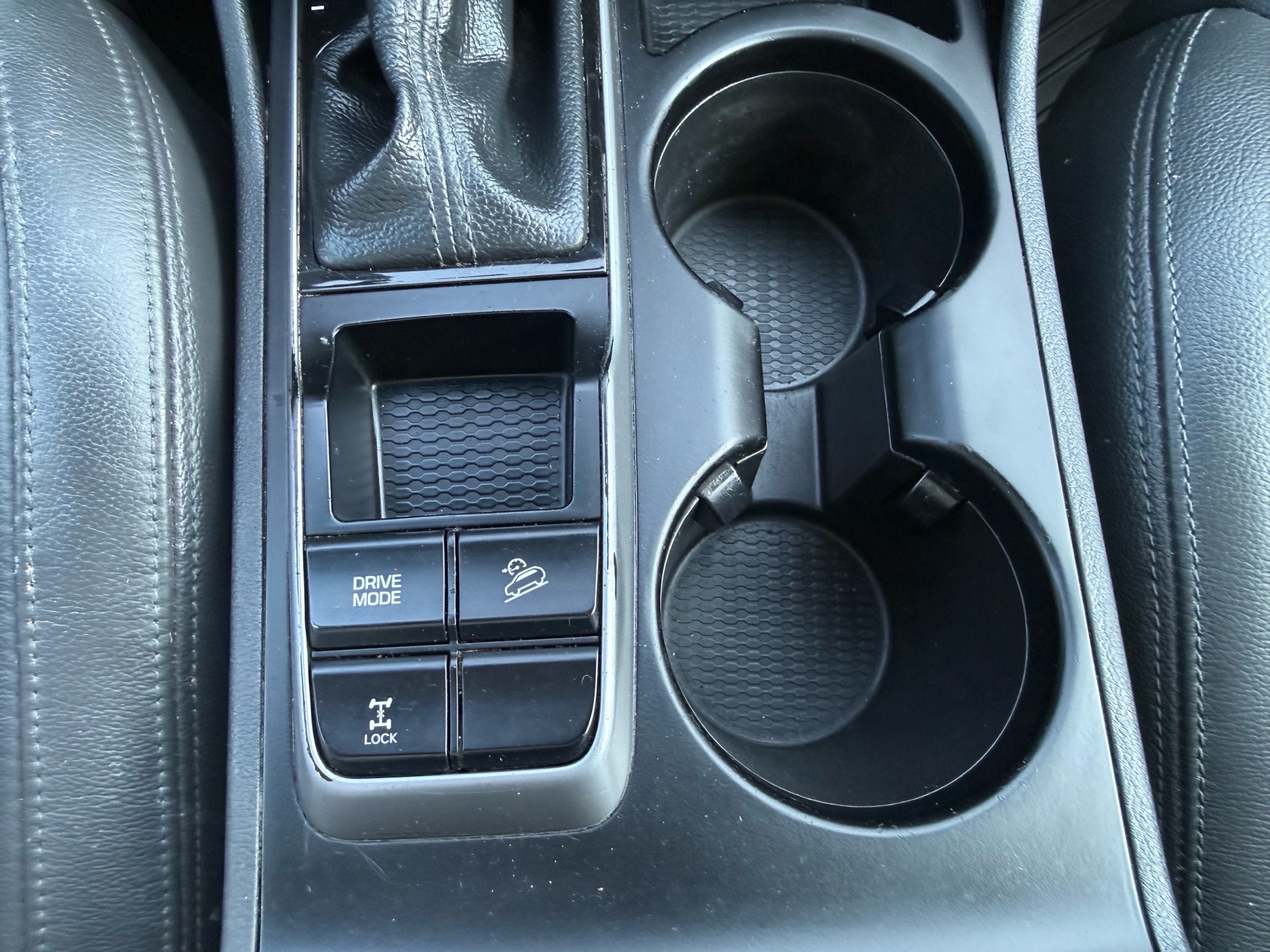 /carage/2017-Hyundai-Tucson-37031857281041924.jpg
