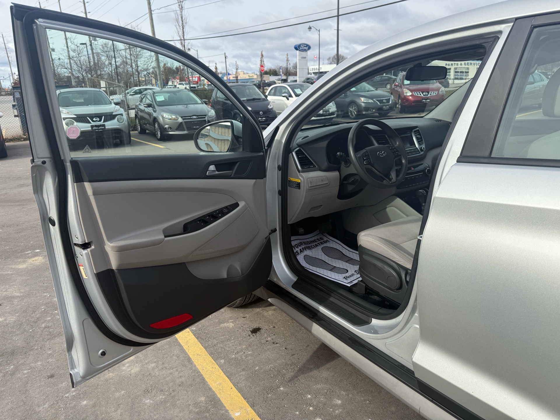 /carage/2017-Hyundai-Tucson-5076266618961907.jpg