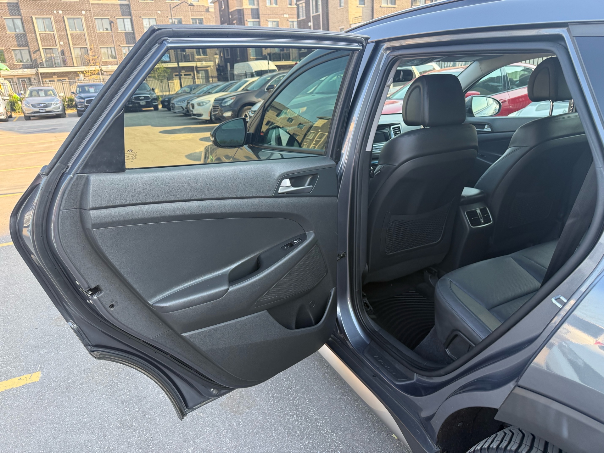 /carage/2017-Hyundai-Tucson-592609904921807.jpg