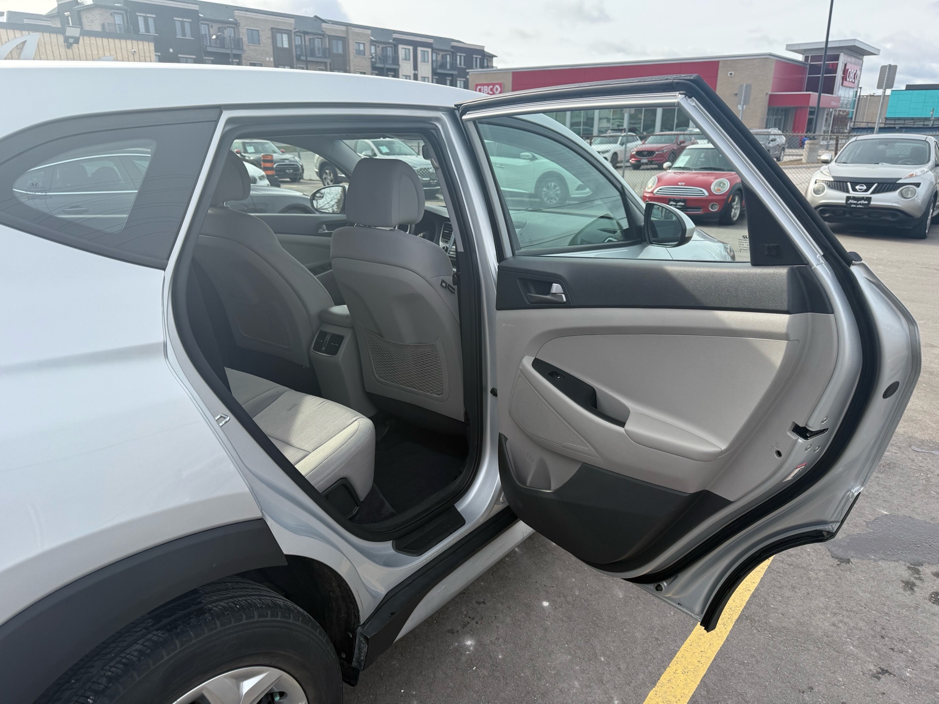 /carage/2017-Hyundai-Tucson-6113283794296047.jpg
