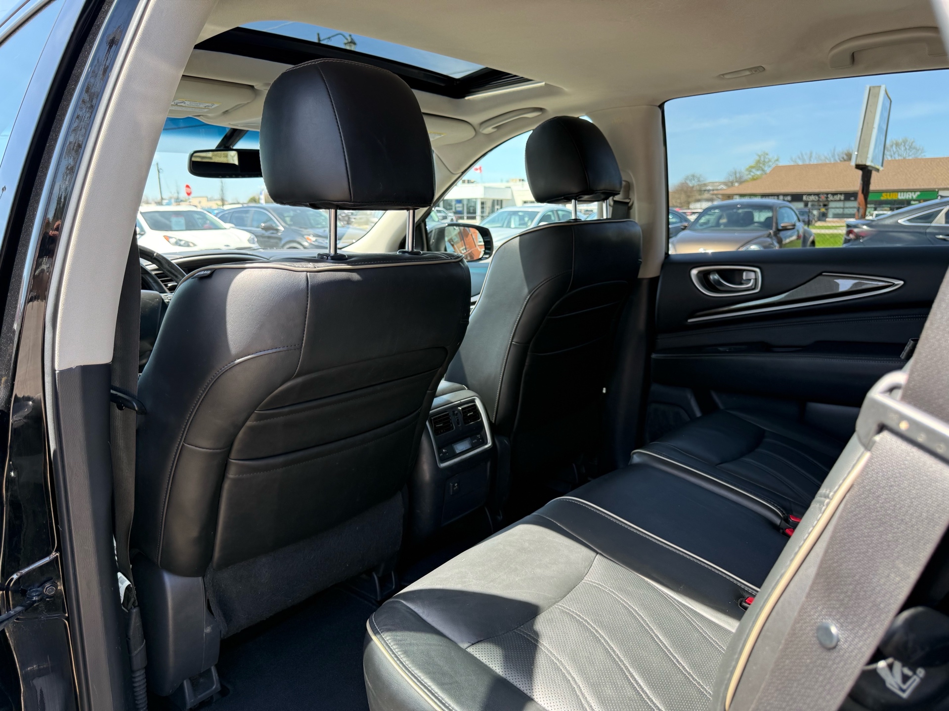 /carage/2017-Infiniti-QX60-5543381221286314.jpg