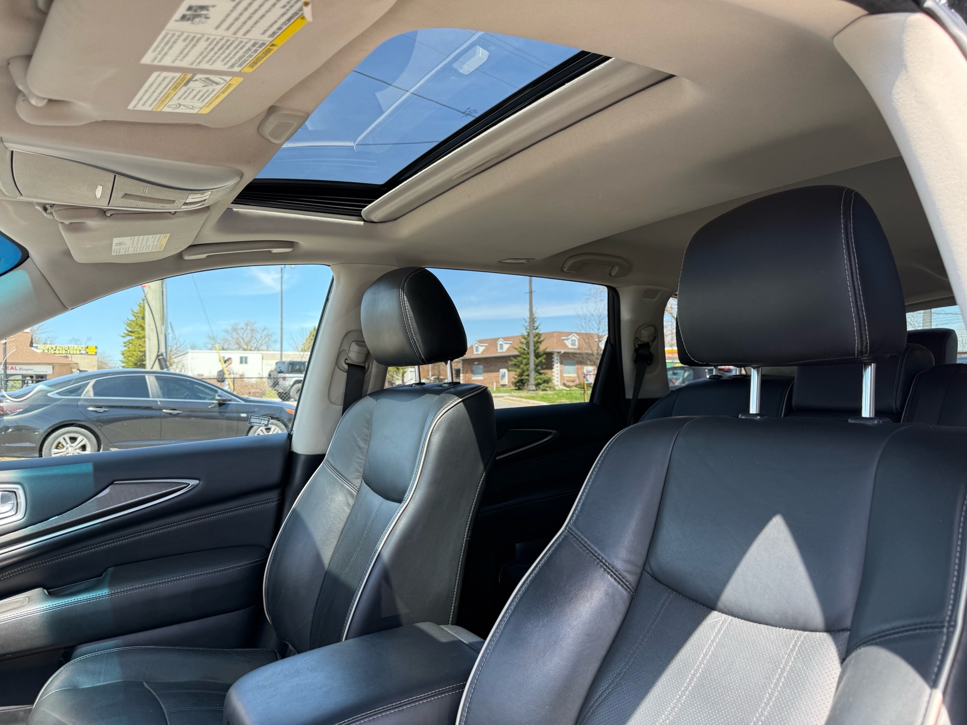 /carage/2017-Infiniti-QX60-92999545760029.jpg