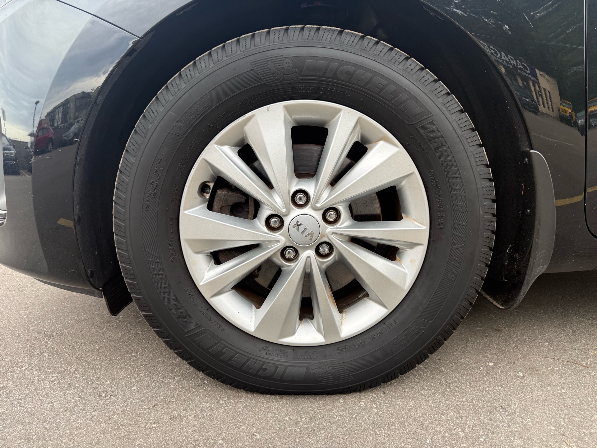 /carage/2017-Kia-Sedona-773250541345293.jpg