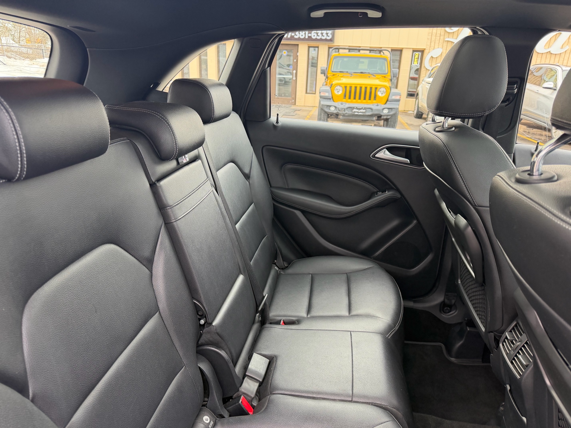/carage/2017-Mercedes-Benz-B-Class-7688590365560988.jpg