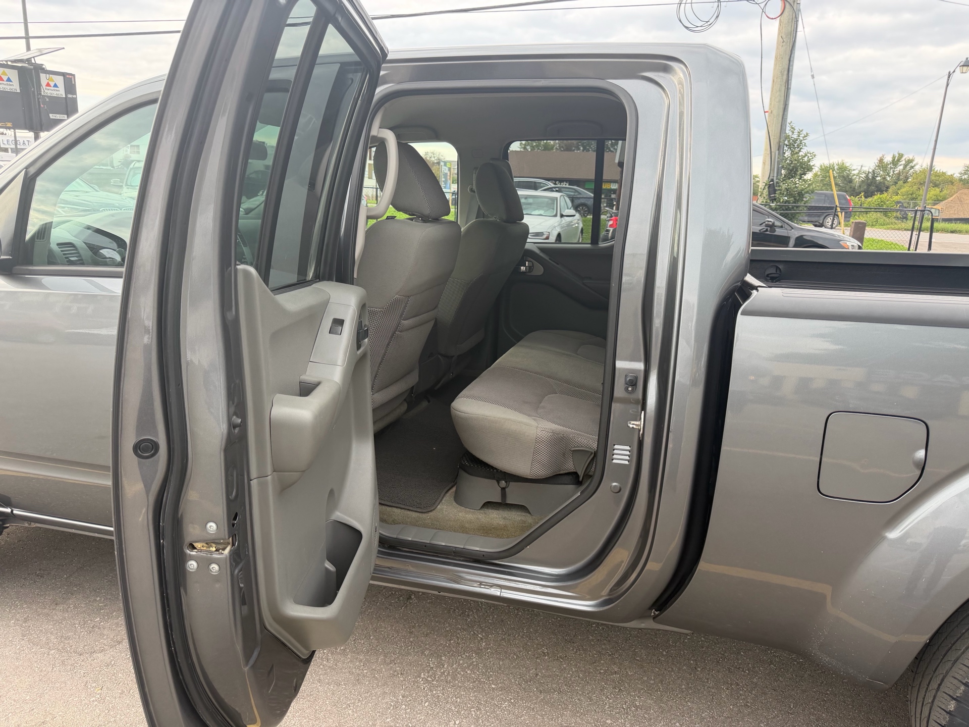 /carage/2017-Nissan-Frontier-21165857898785134.jpg