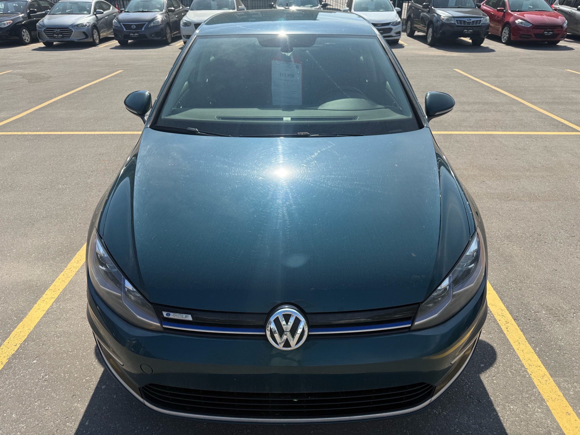 /carage/2017-Volkswagen-E-Golf-21410788003390024.jpg