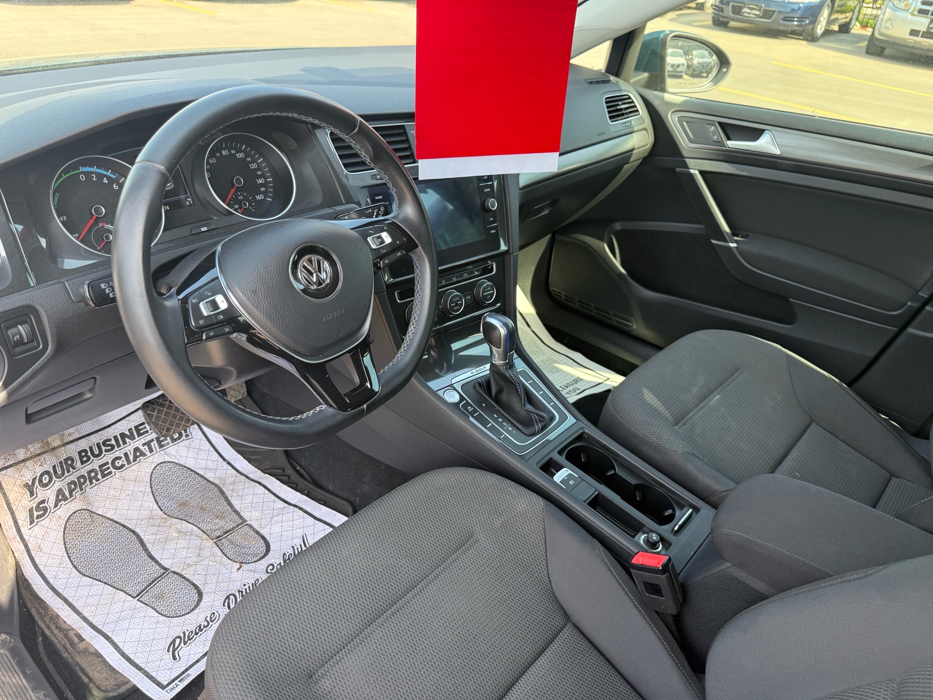 /carage/2017-Volkswagen-E-Golf-3915231575042437.jpg