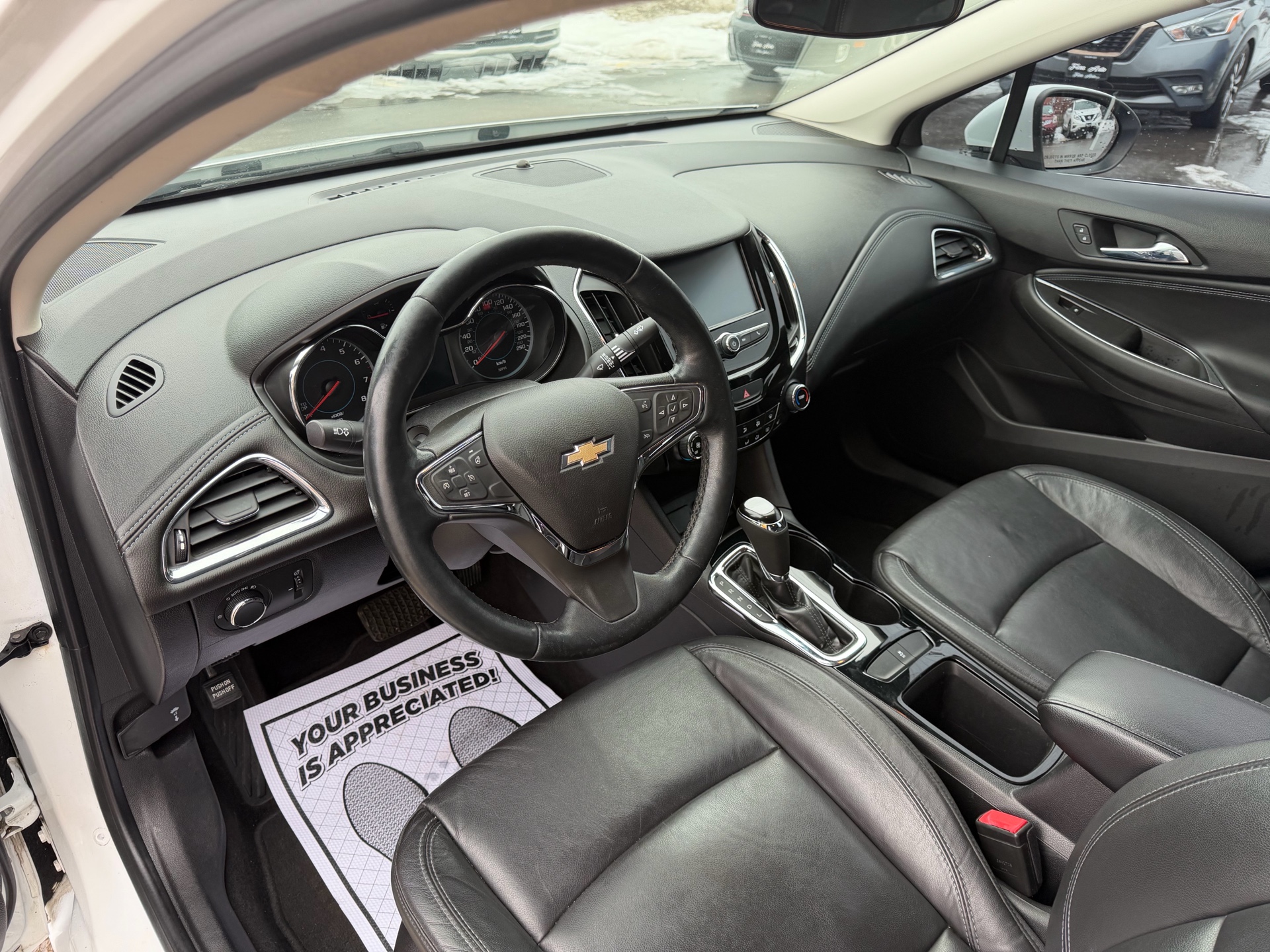 /carage/2018-Chevrolet-Cruze-014078331207262762.jpg