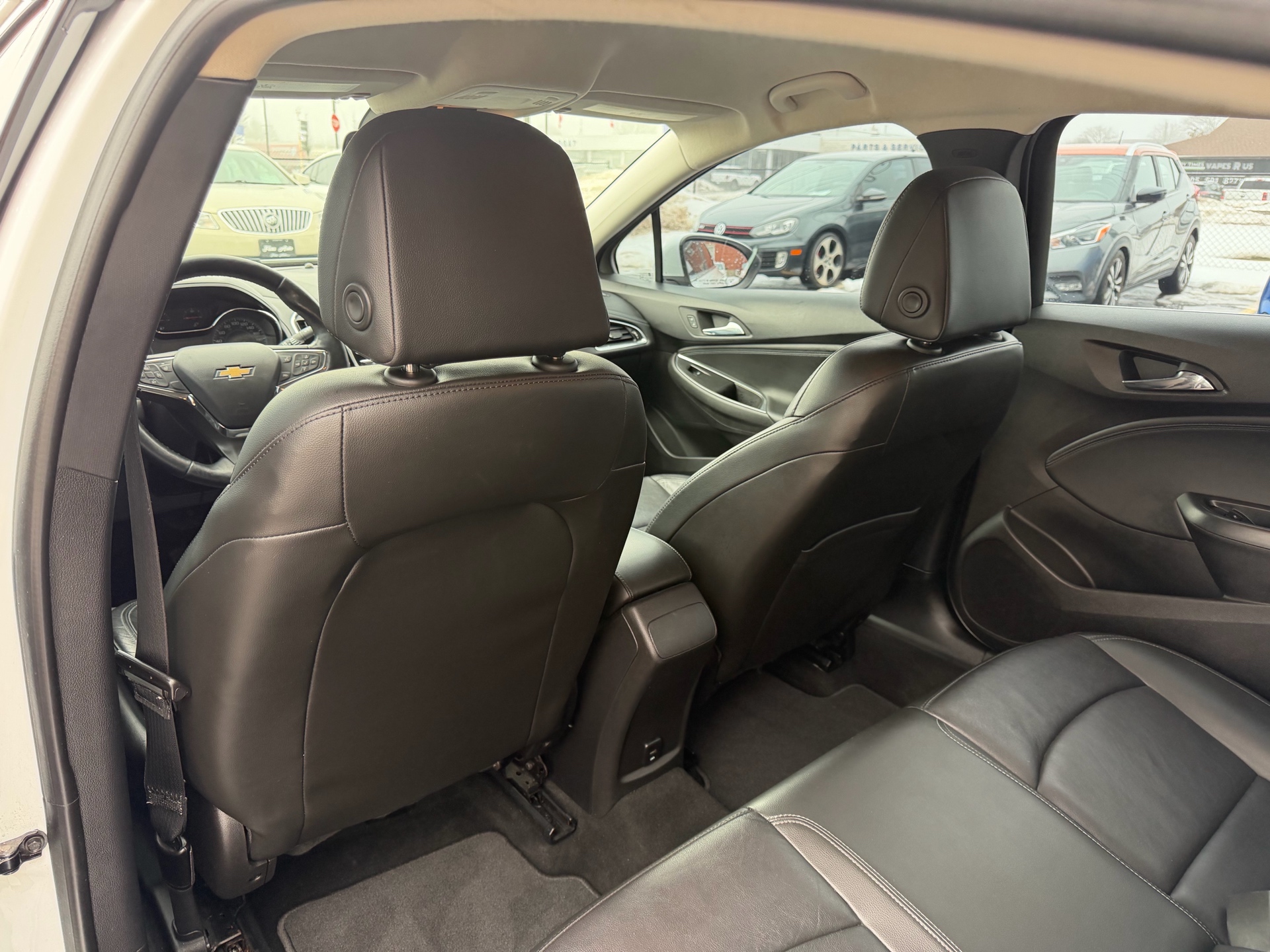 /carage/2018-Chevrolet-Cruze-13219063400672382.jpg