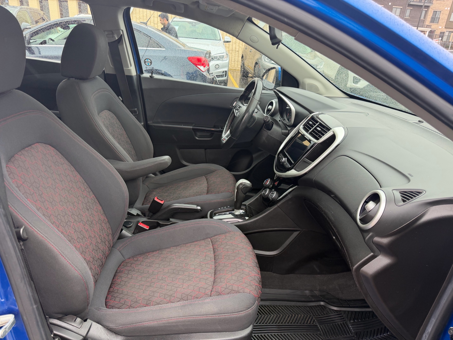 /carage/2018-Chevrolet-Sonic-43956192591171583.jpg