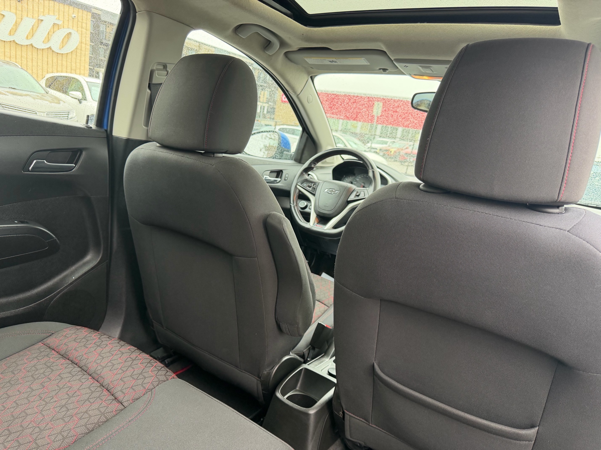 /carage/2018-Chevrolet-Sonic-8229387759660933.jpg