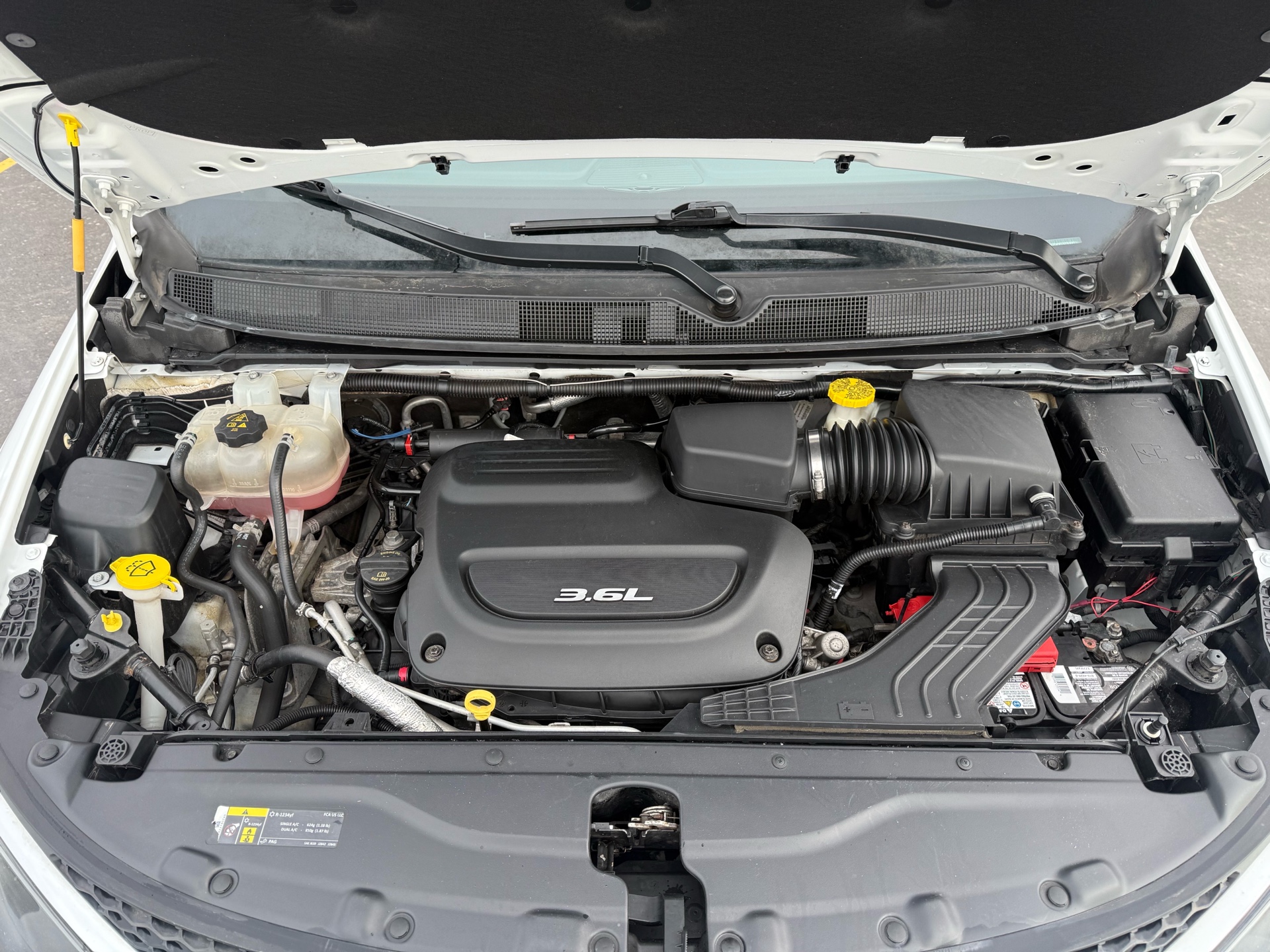 /carage/2018-Chrysler-Pacifica-5346221607469708.jpg