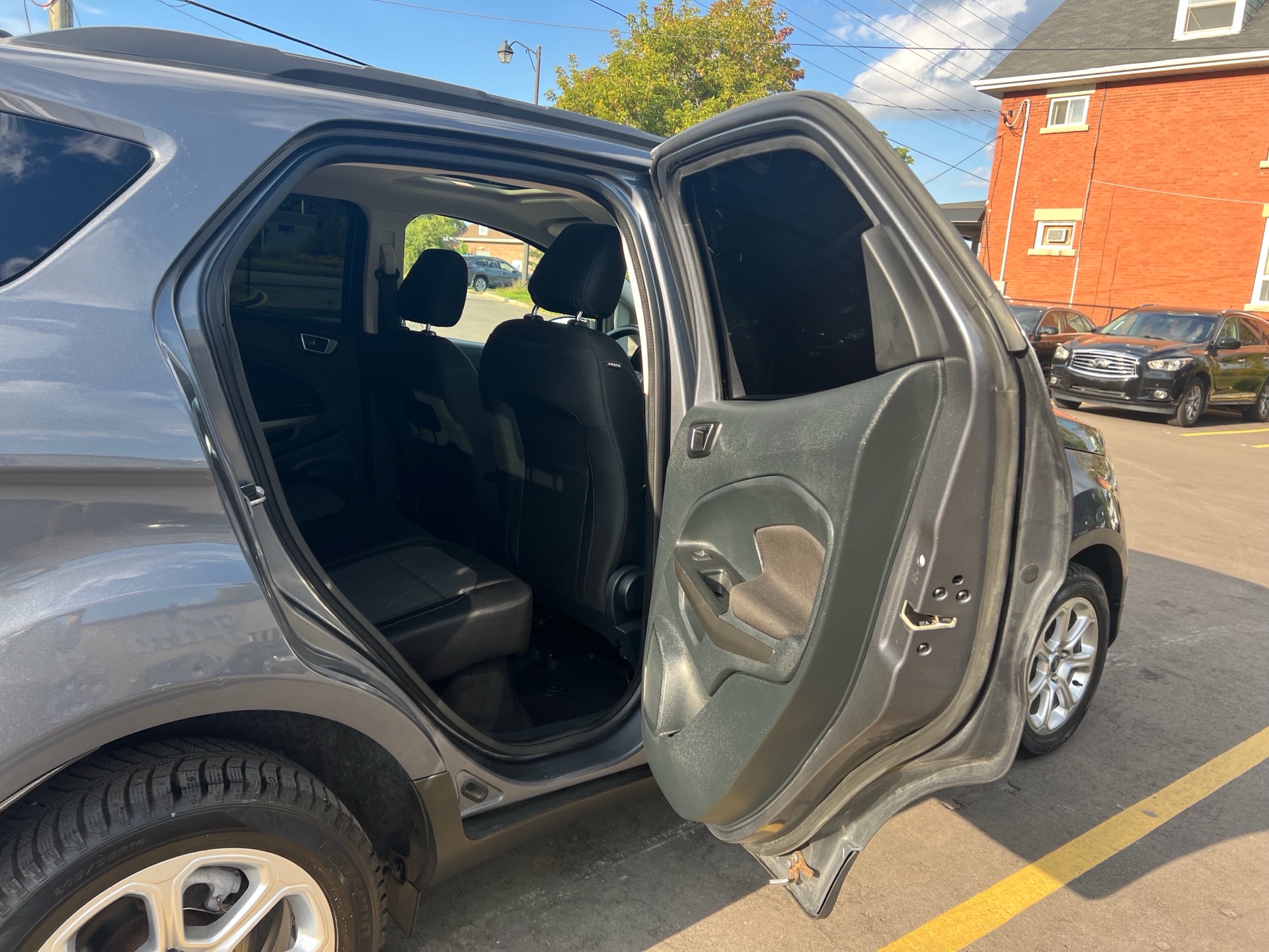 /carage/2018-Ford-Ecosport-38273254409707946.jpg