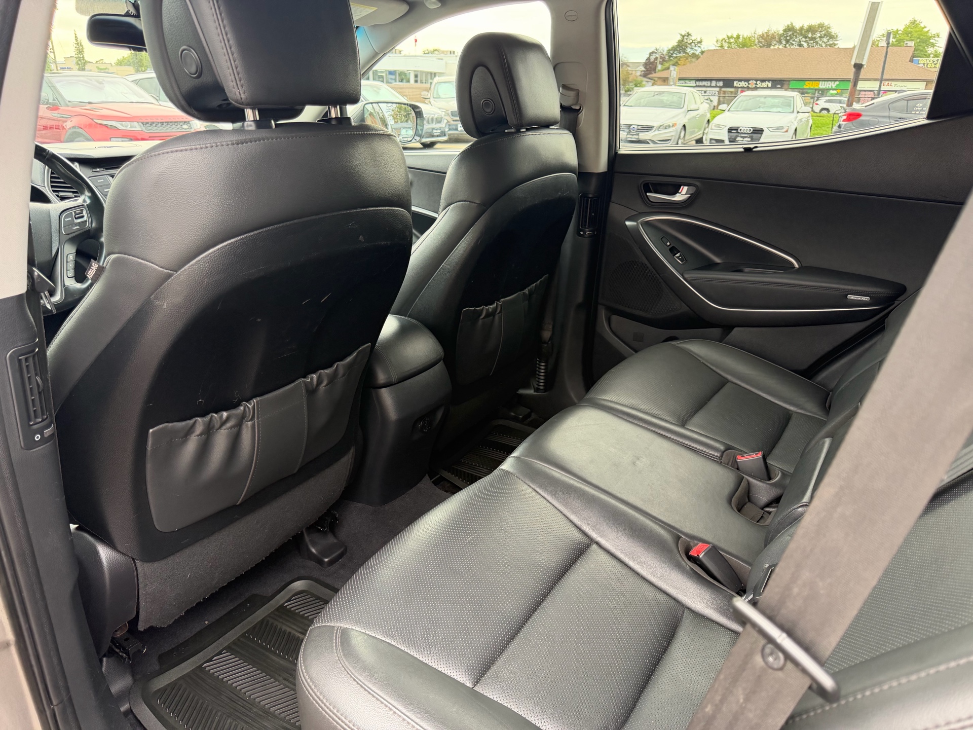 /carage/2018-Hyundai-SantaFe-32753464008329836.jpg