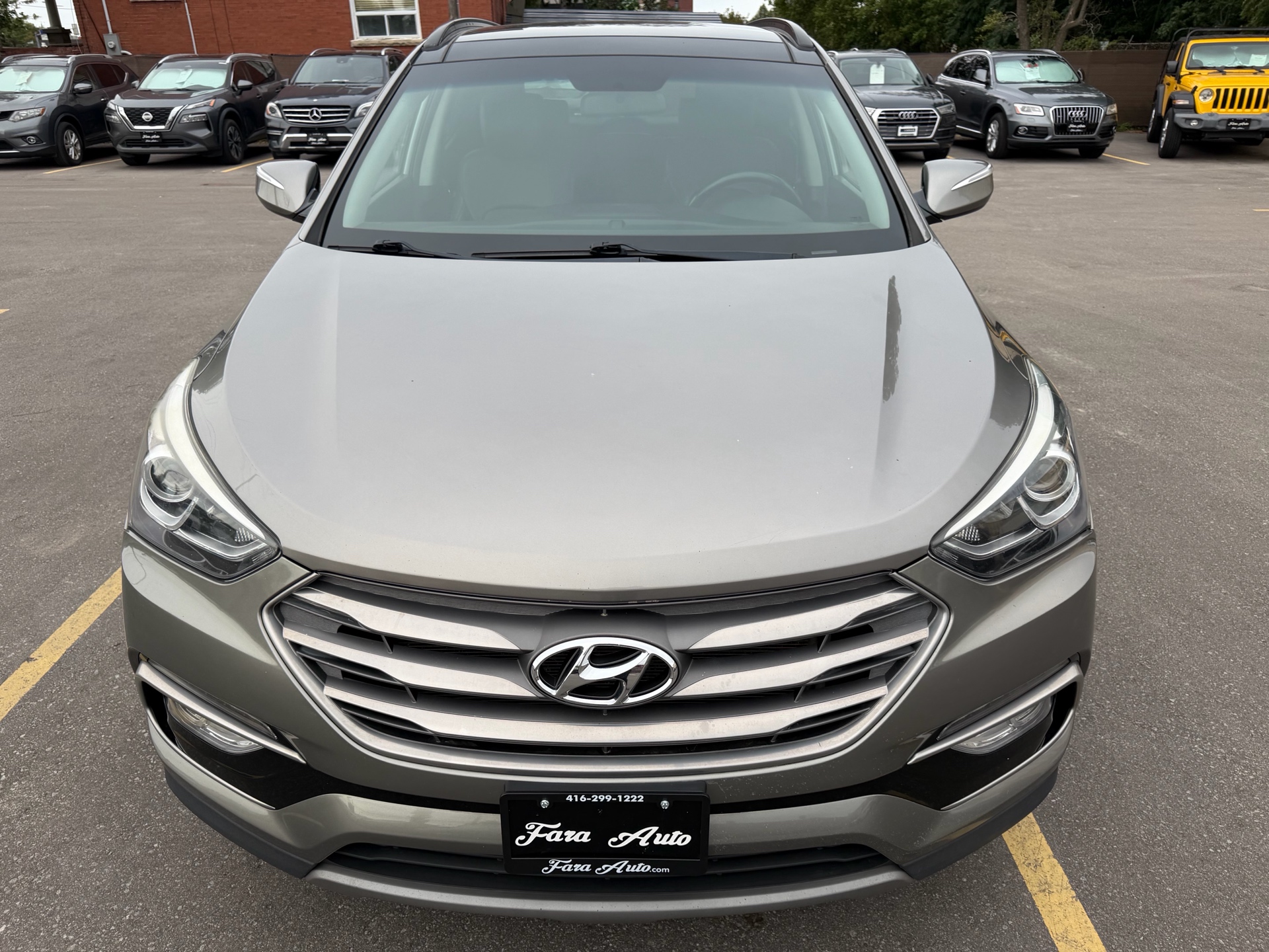 /carage/2018-Hyundai-SantaFe-43882136075563083.jpg