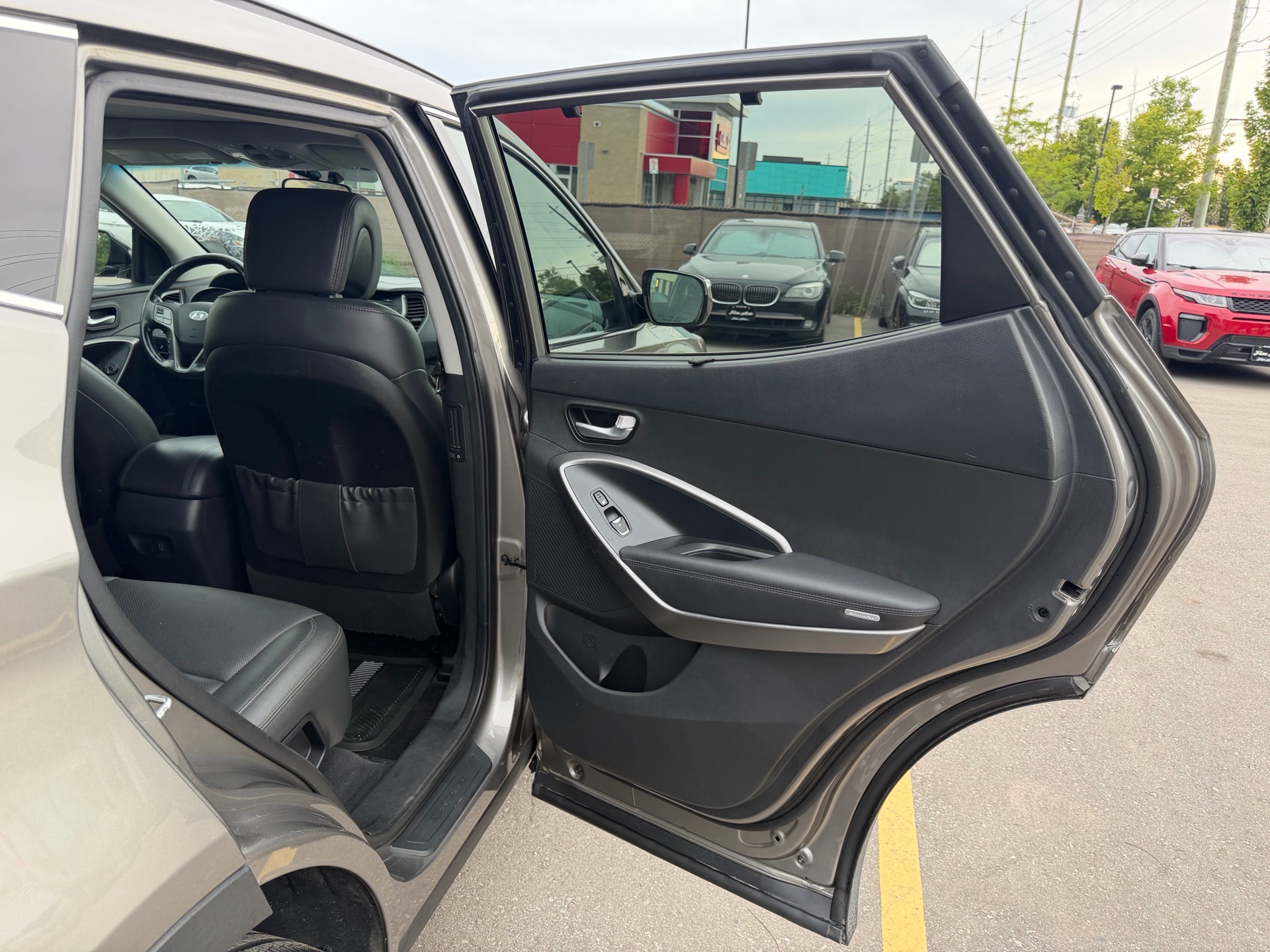 /carage/2018-Hyundai-SantaFe-708148686677085.jpg