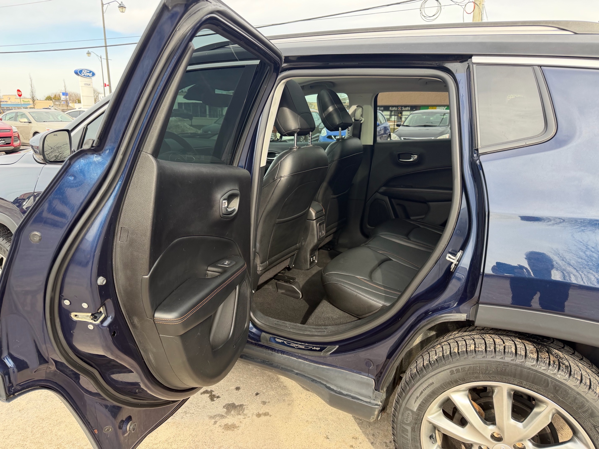 /carage/2018-Jeep-Compass-3191909142511984.jpg