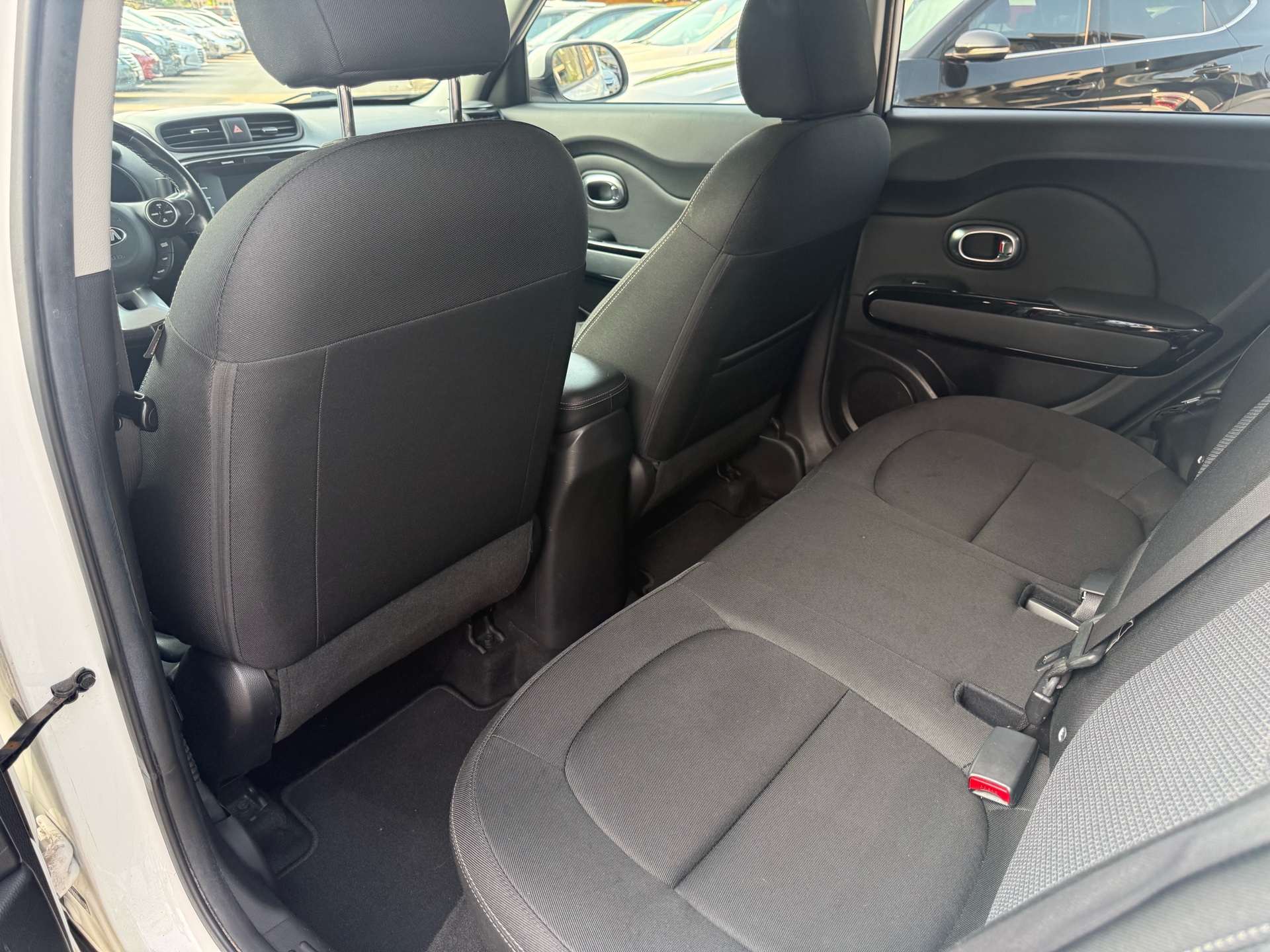 /carage/2018-Kia-Soul-12370771123905011.jpg