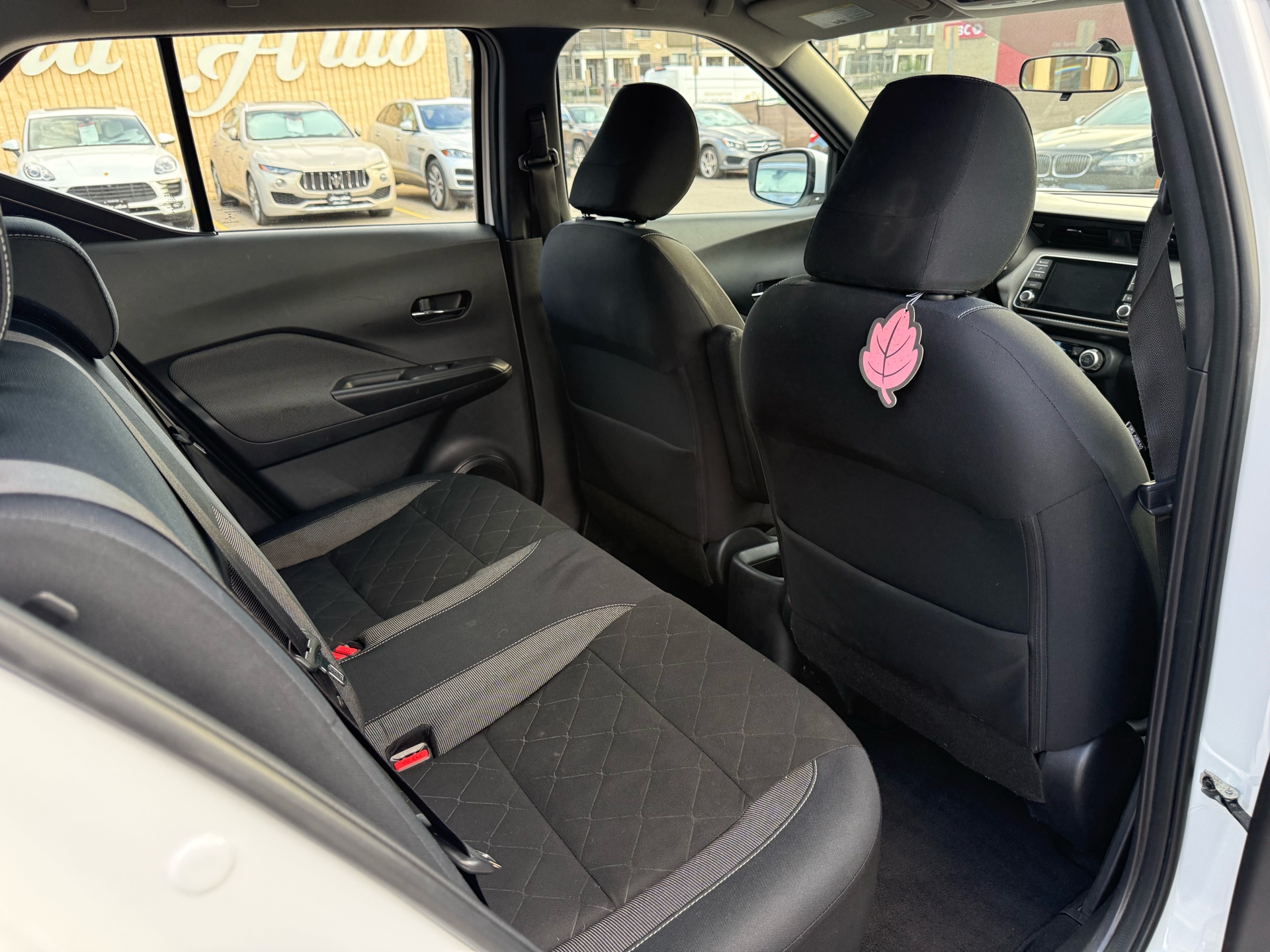 /carage/2018-Nissan-Kicks-003848011949287855.jpg
