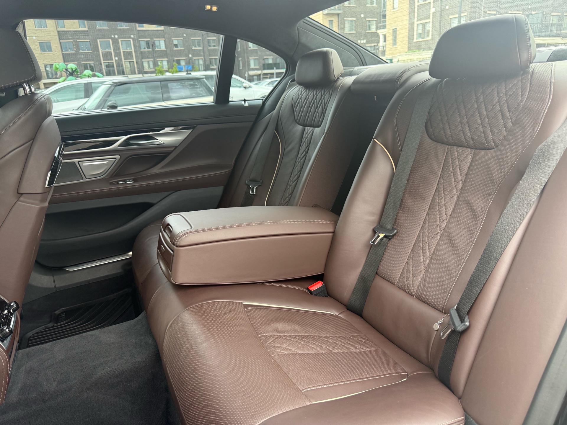/carage/2019-BMW-7-Series-5004794521338896.jpg