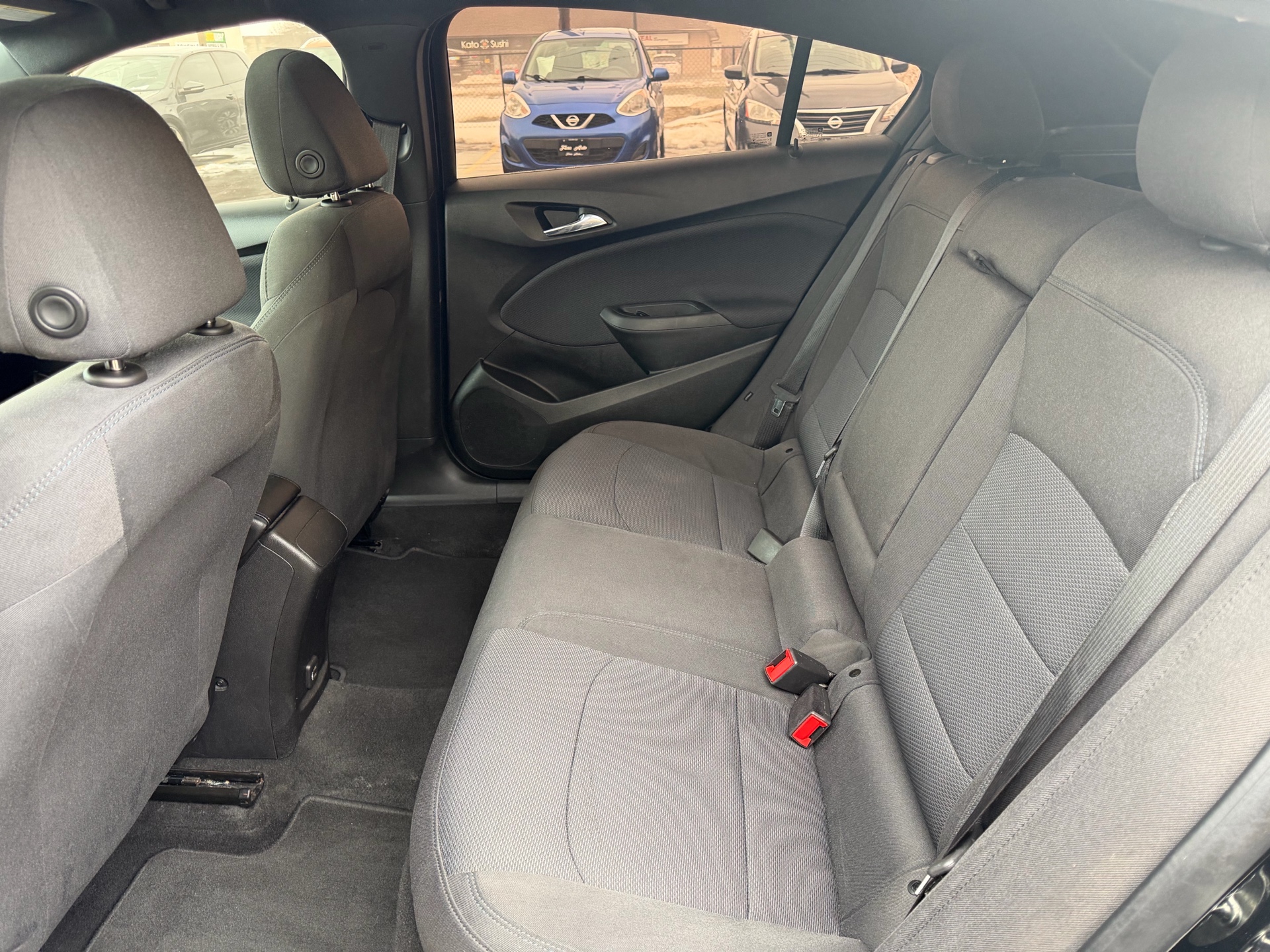 /carage/2019-Chevrolet-Cruze-7665651153876007.jpg