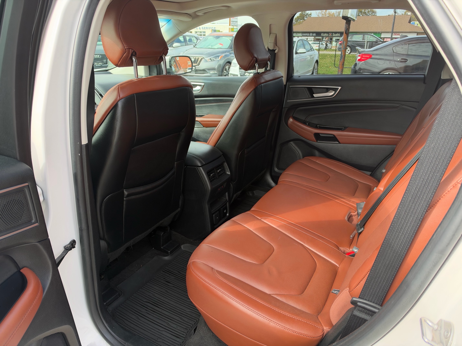/carage/2019-Ford-Edge-18145626374401824.jpg