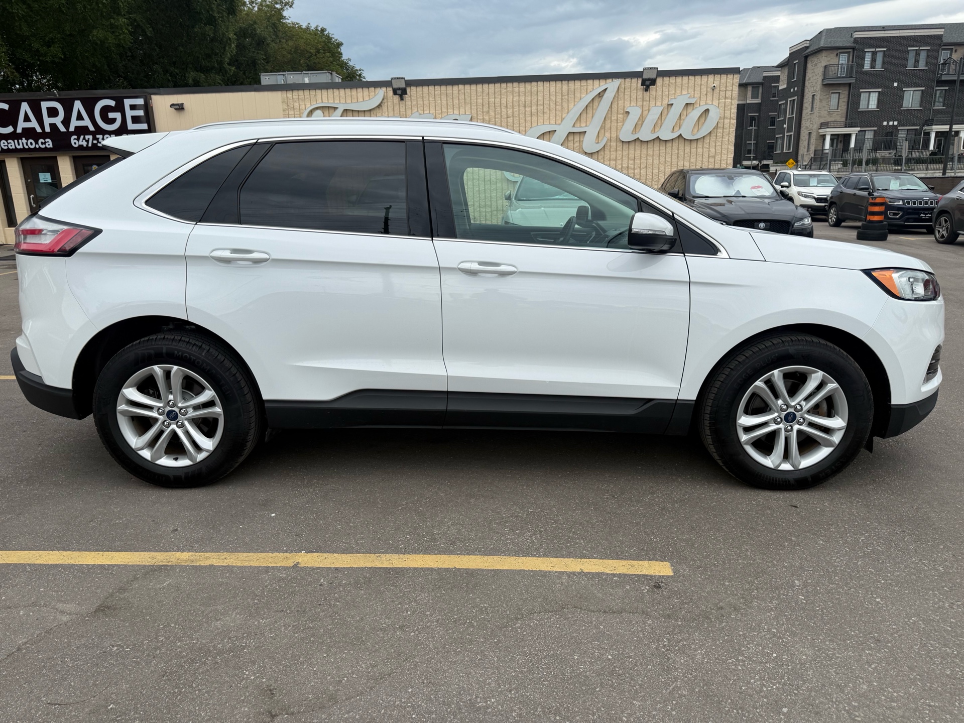 /carage/2019-Ford-Edge-42101574158373967.jpg