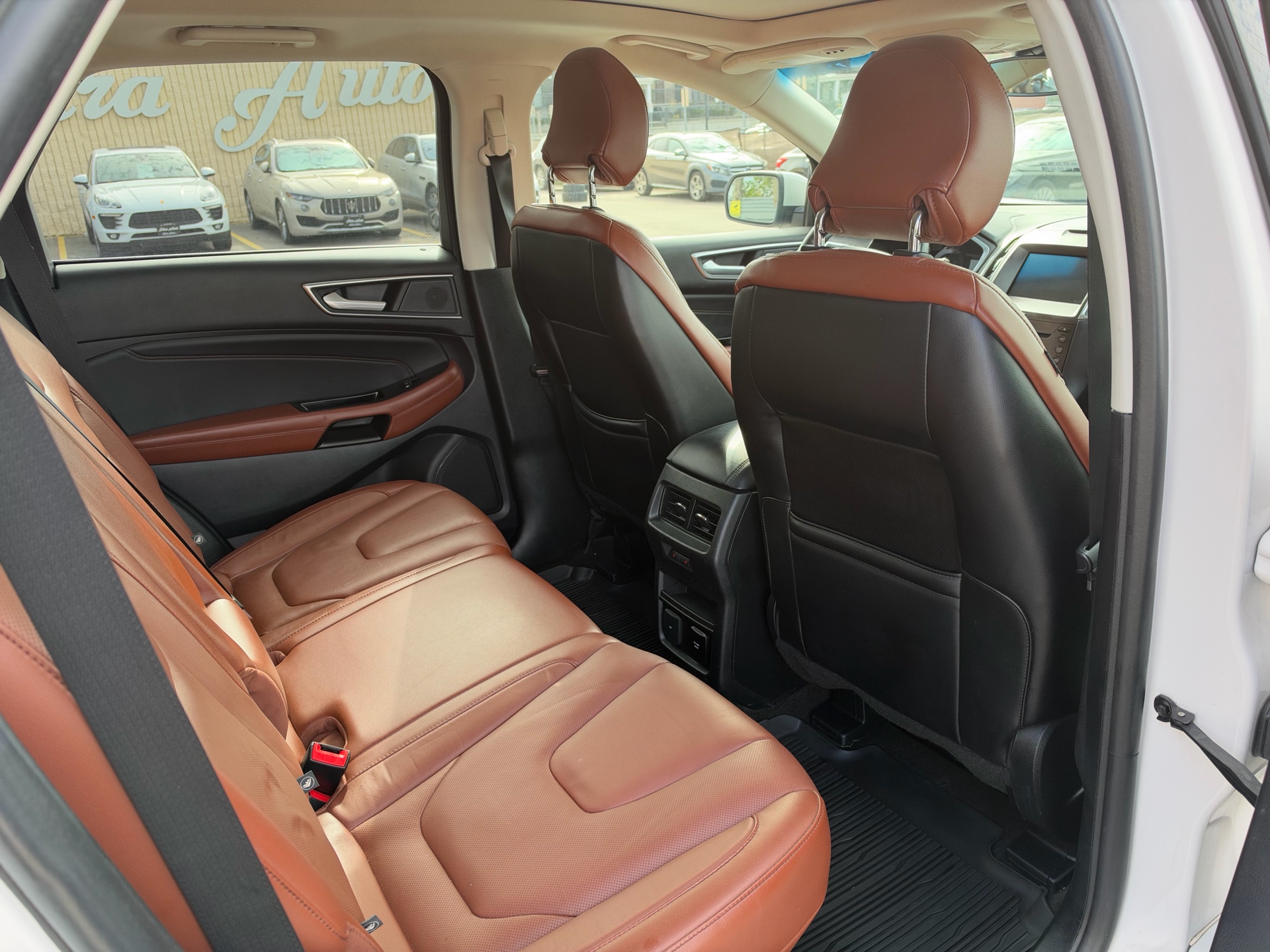 /carage/2019-Ford-Edge-8528955709833386.jpg