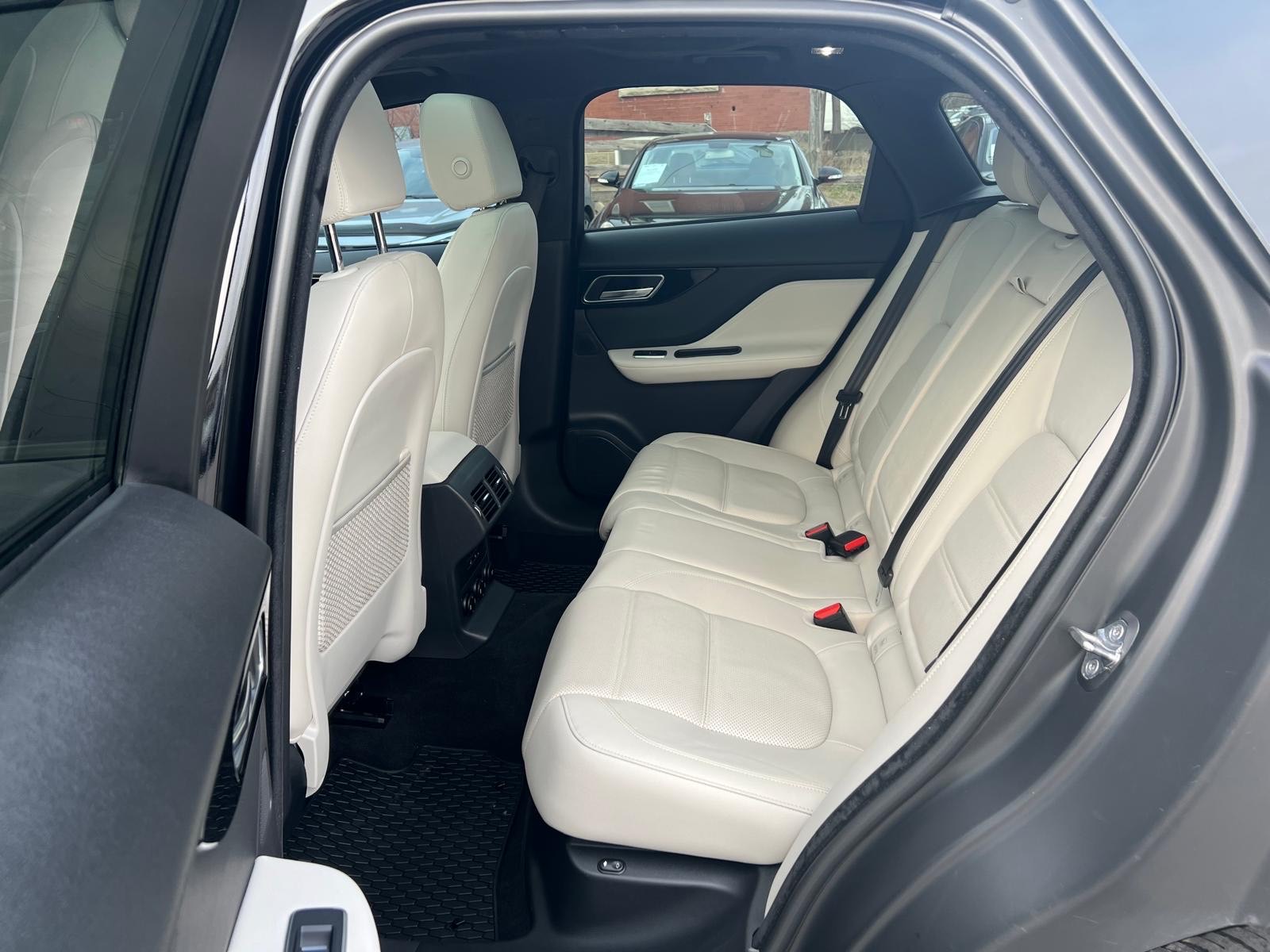 /carage/2019-Jaguar-F-PACE-45866153029448276.jpg