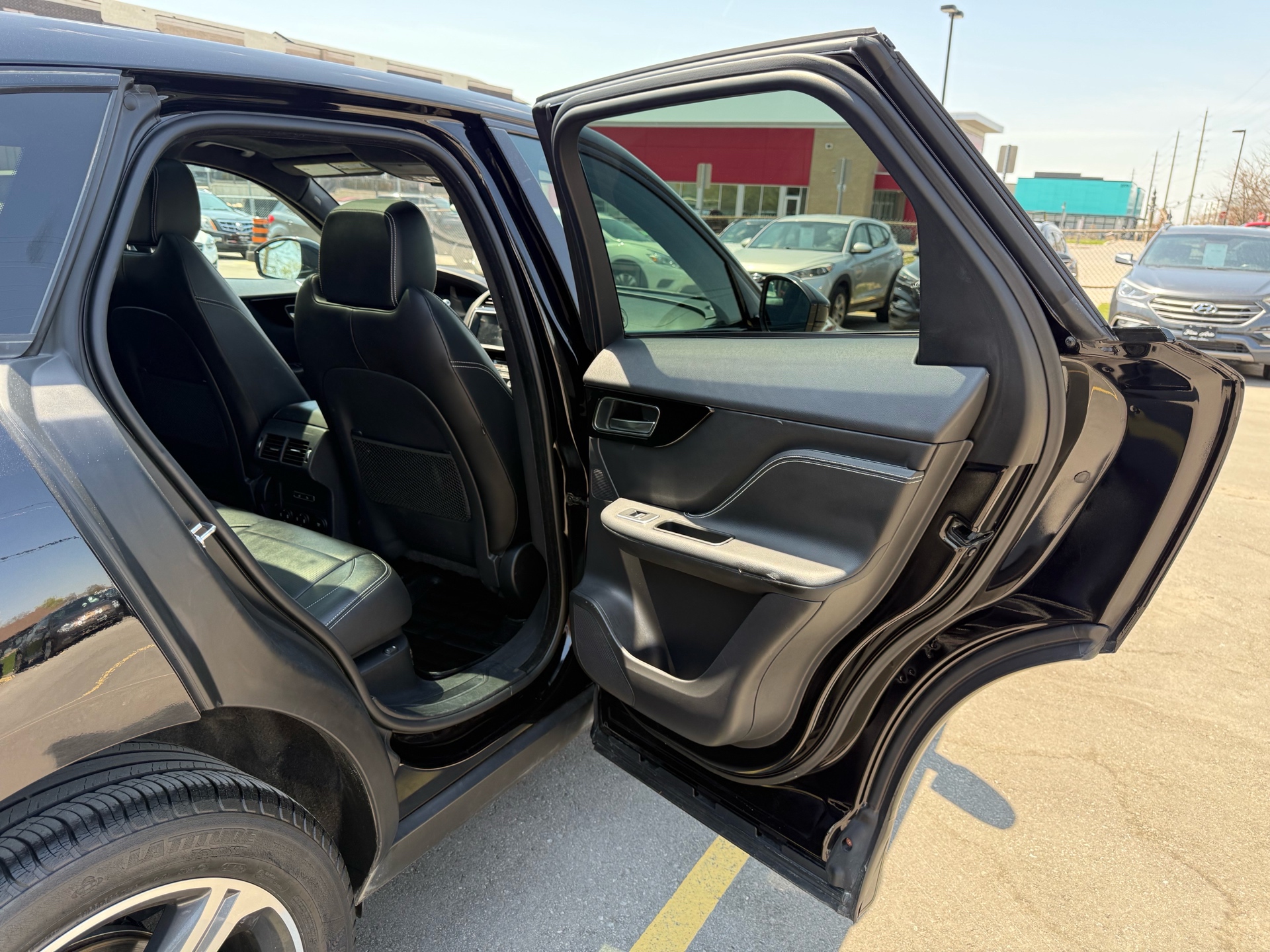 /carage/2019-Jaguar-F-PACE-9505250294253491.jpg