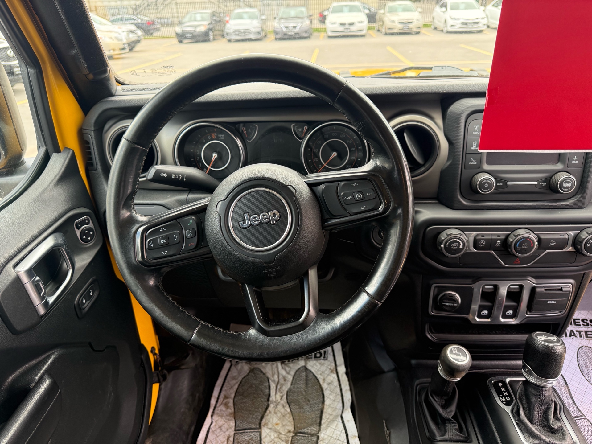 /carage/2019-Jeep-Wrangler-6066200852813515.jpg