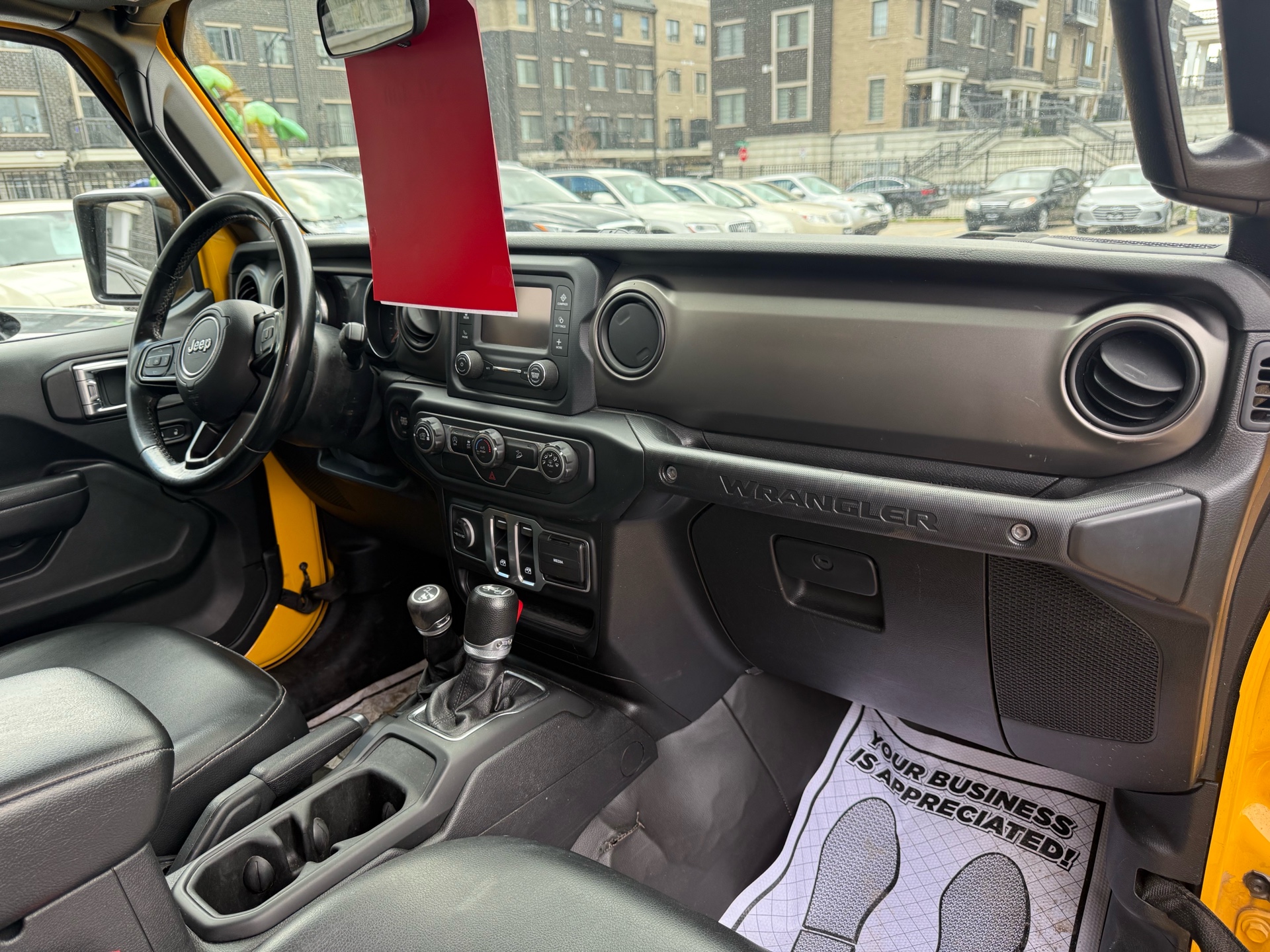 /carage/2019-Jeep-Wrangler-6242210142684412.jpg