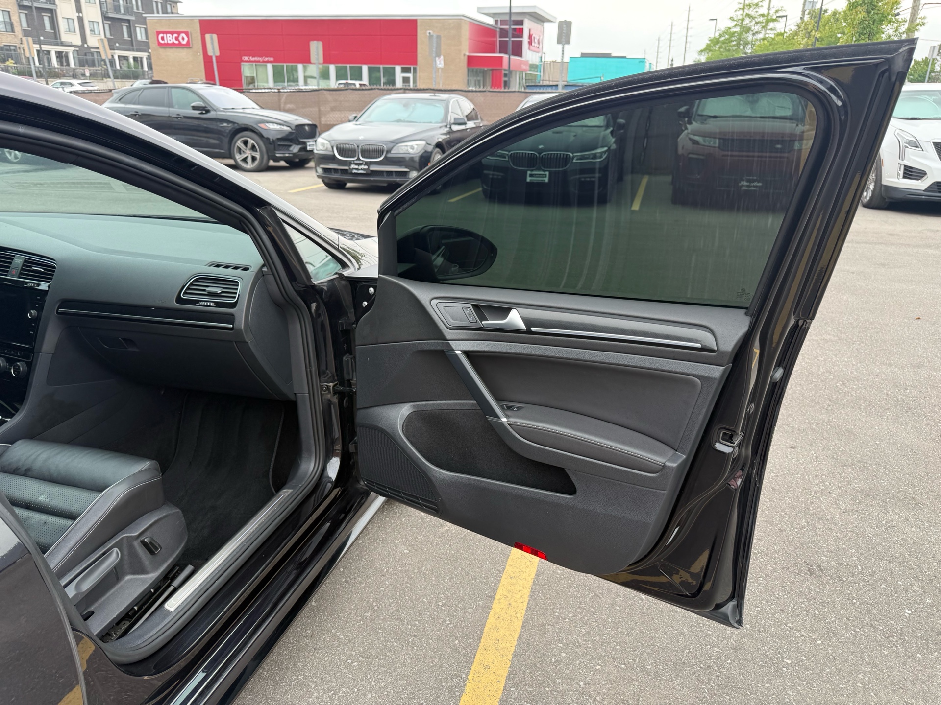 /carage/2019-Volkswagen-GolfR-5922200113804661.jpg