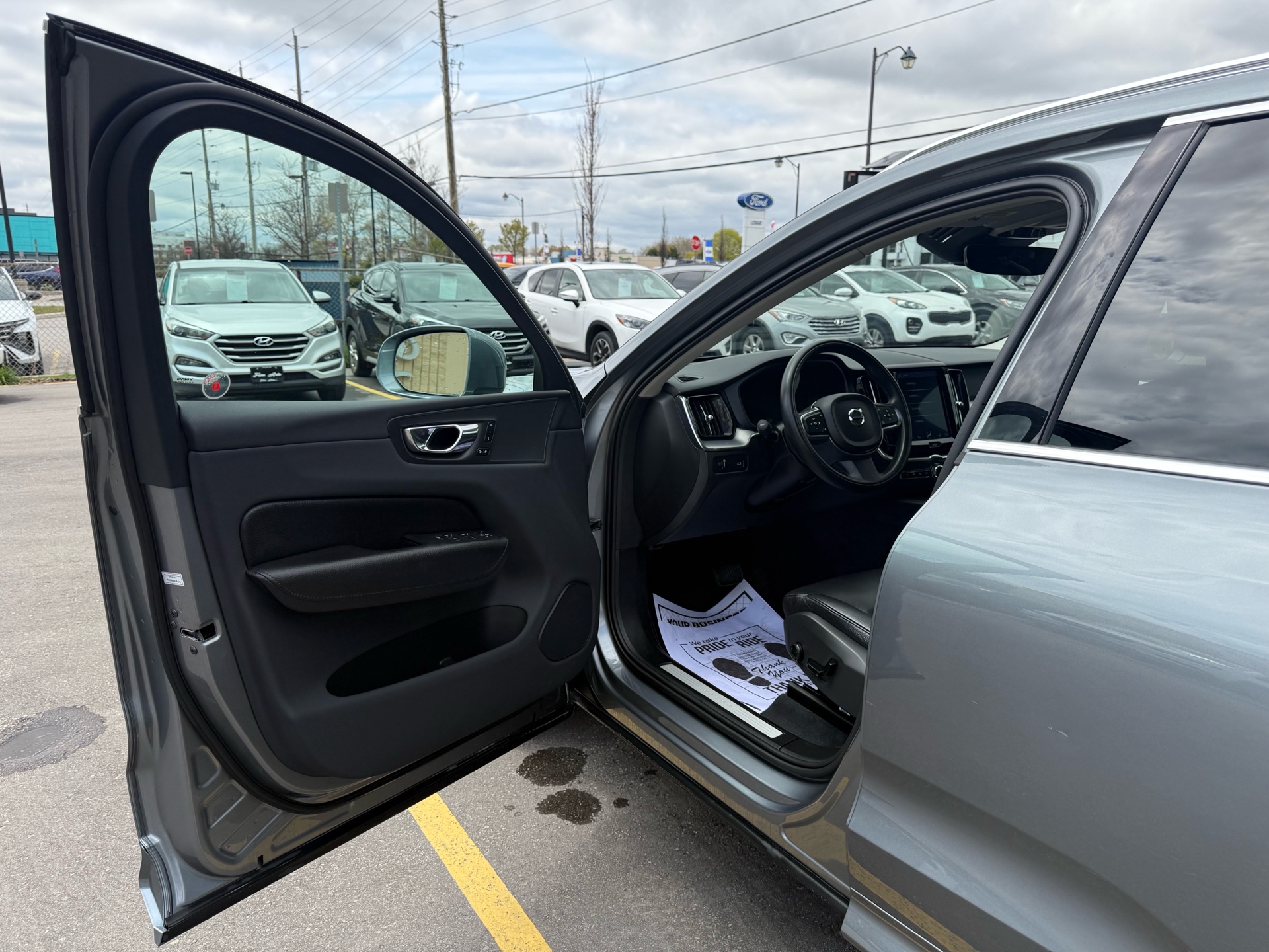 /carage/2019-Volvo-XC60-5795221639978638.jpg
