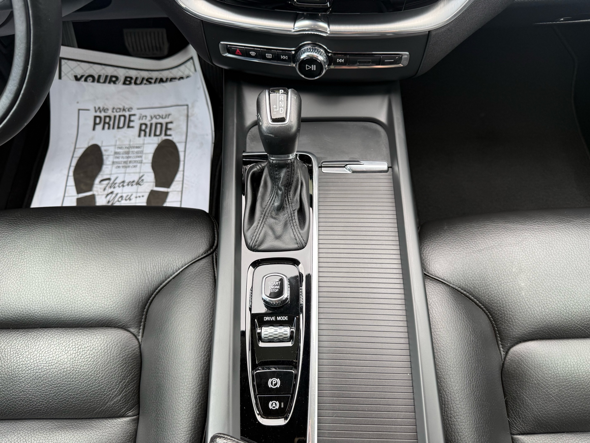 /carage/2019-Volvo-XC60-6512823337413518.jpg