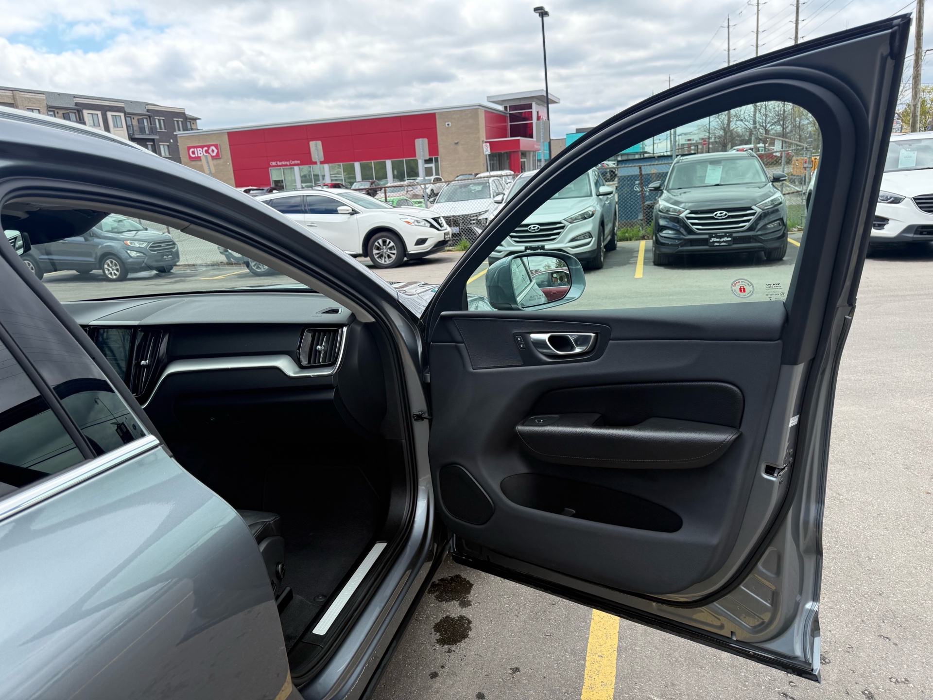 /carage/2019-Volvo-XC60-8516604858891763.jpg