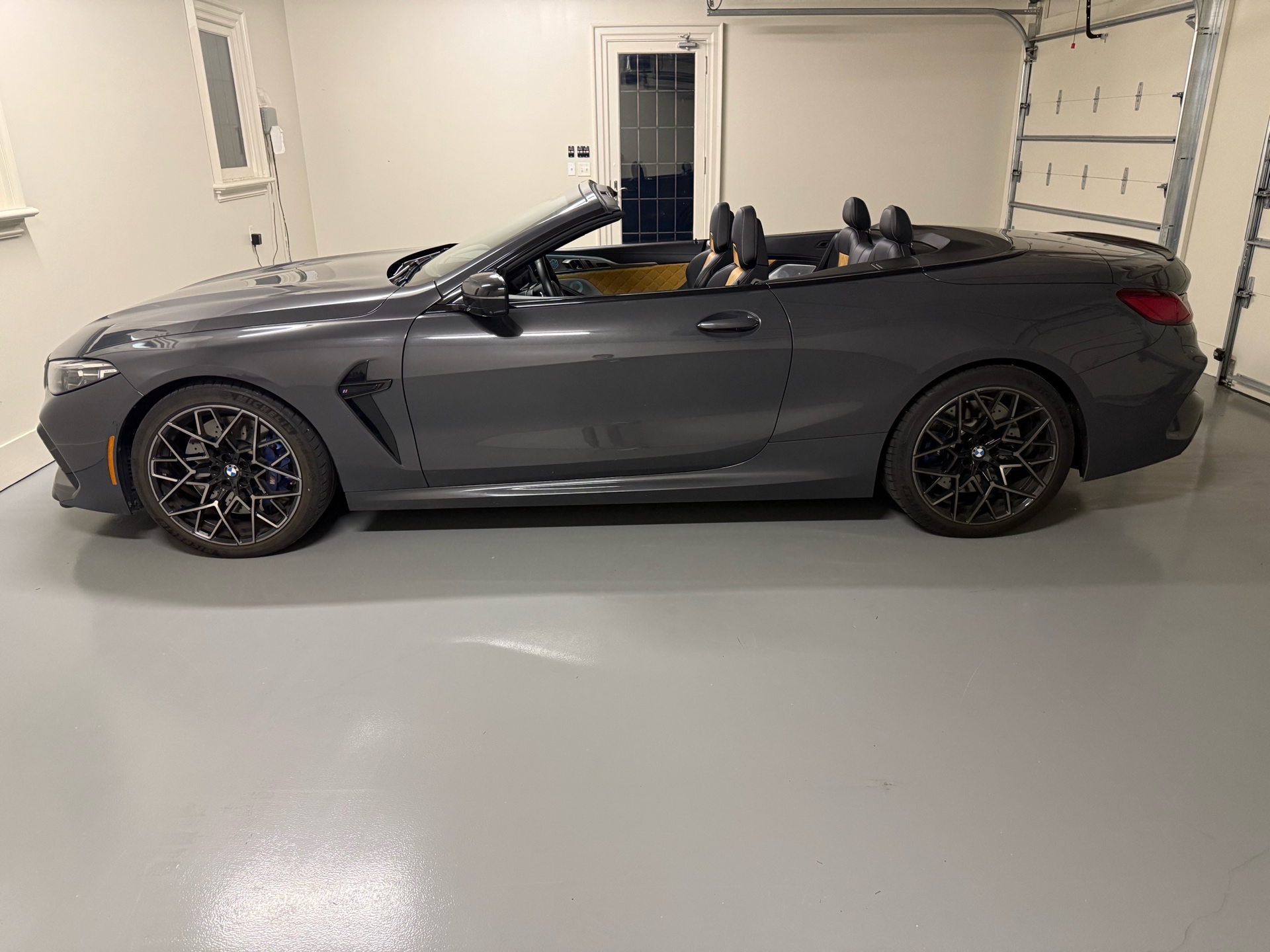 /carage/2020-BMW-M8-0233954475078908.jpg
