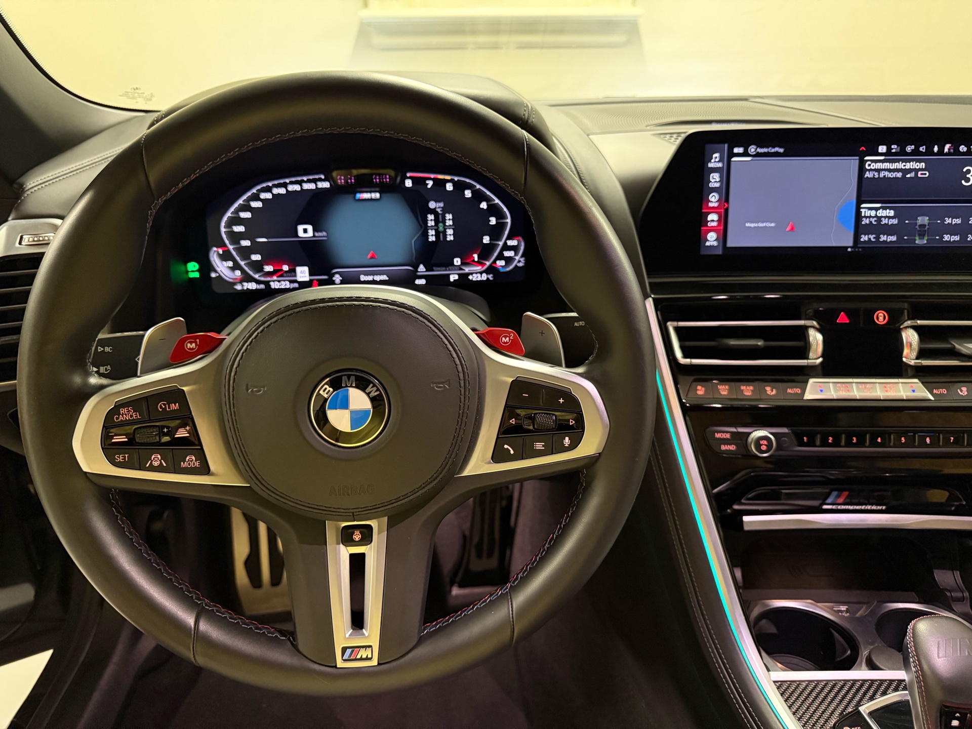 /carage/2020-BMW-M8-6342375796567901.jpg